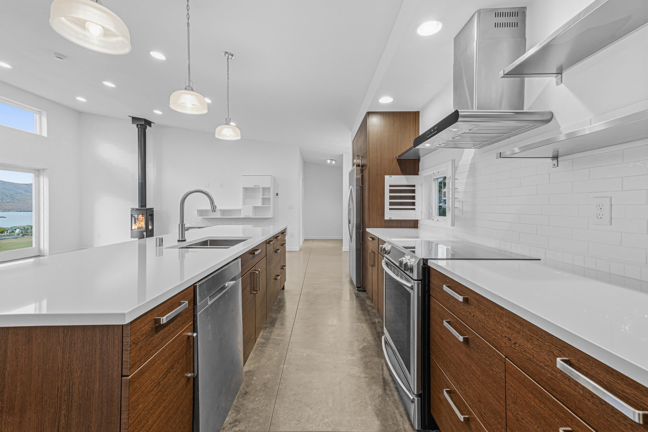 4205 Plum Pt E