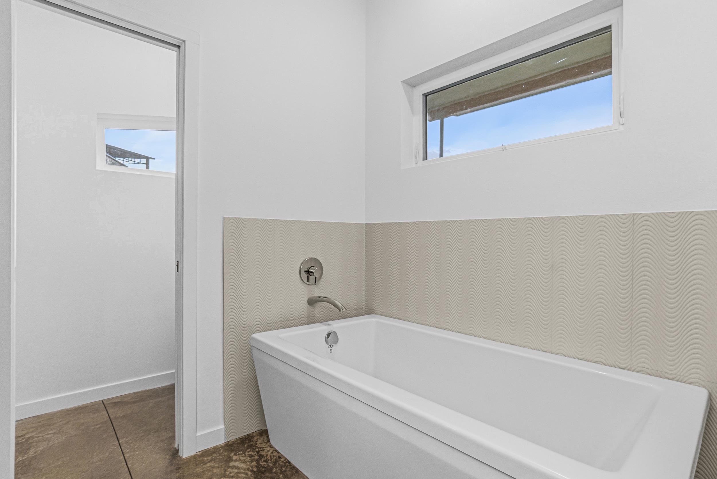 4205 Plum Pt E