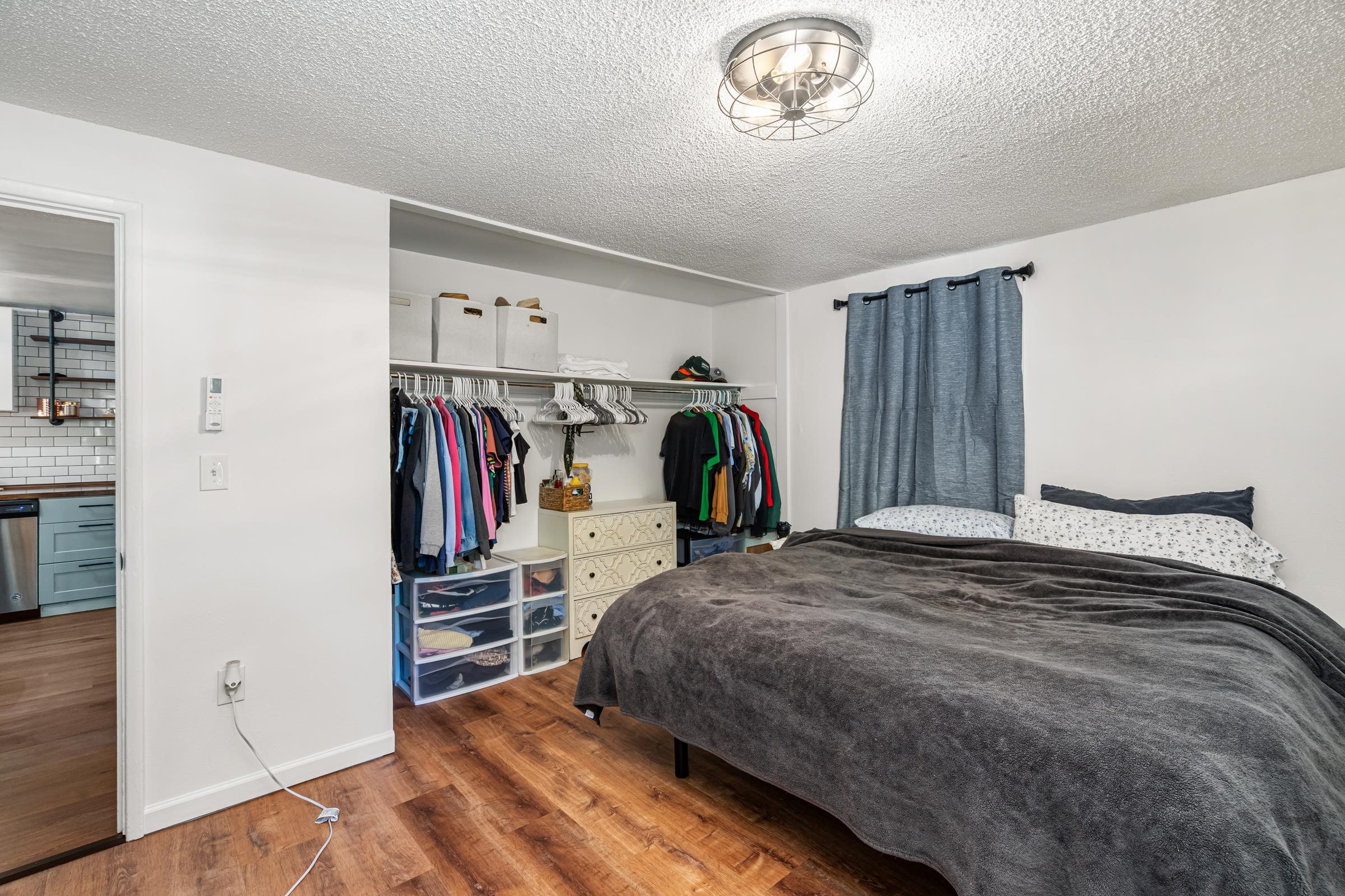 401/403 N. GRANT Ave