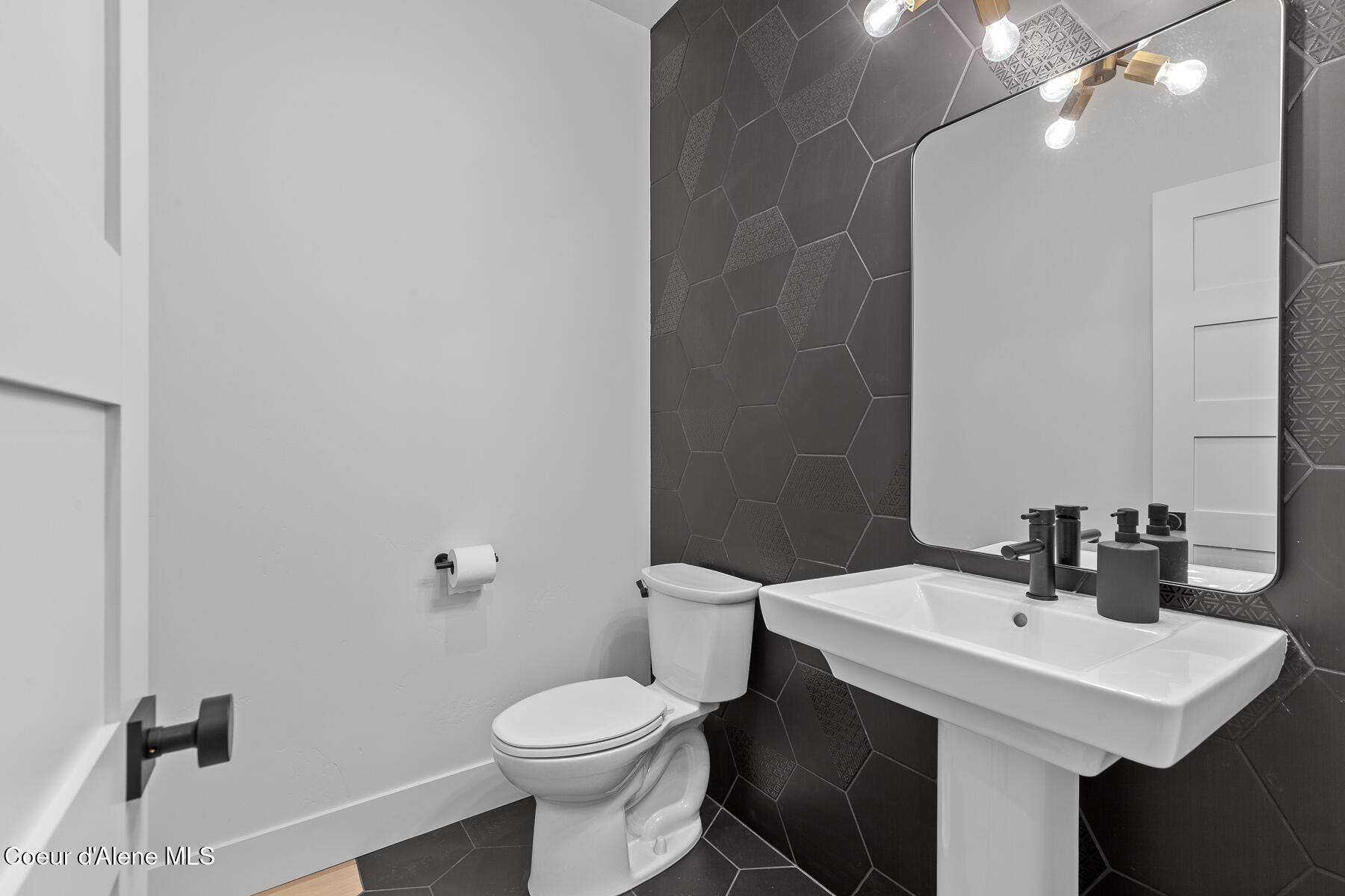 11733 N BLUE JAY LOOP, Hayden