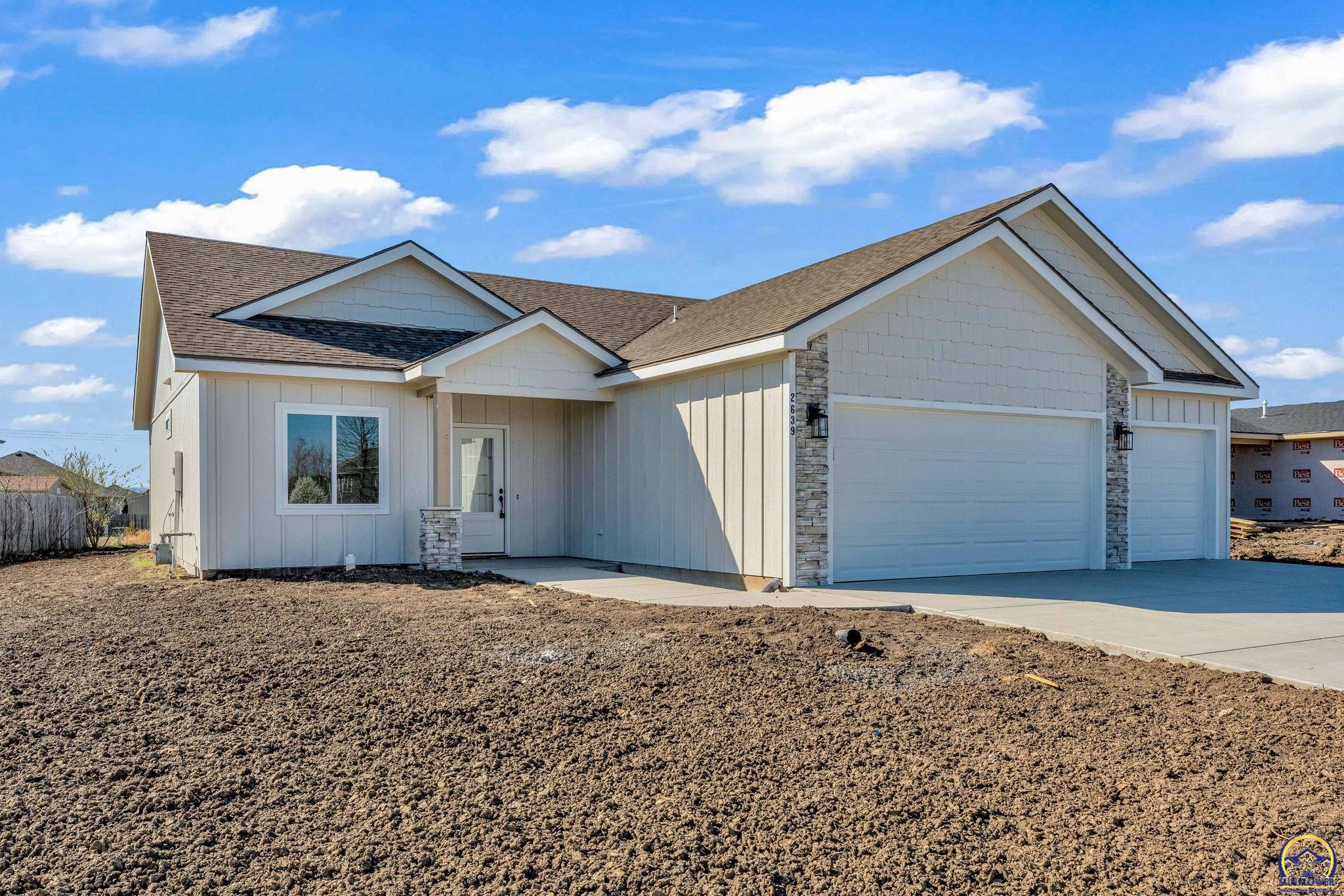 2639 SW Sherwood Park DR