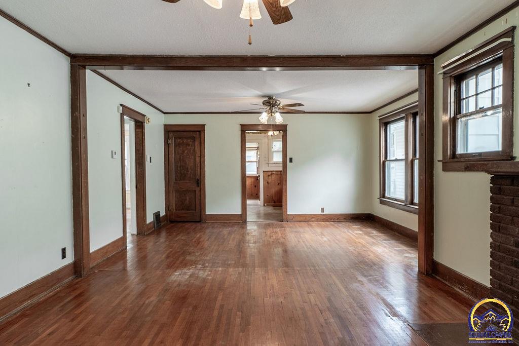 220 SW Broadmoor AVE