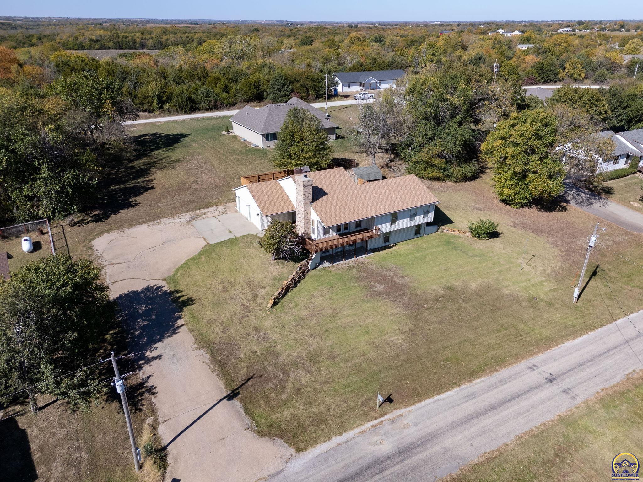 6411 Crescent Rim DR