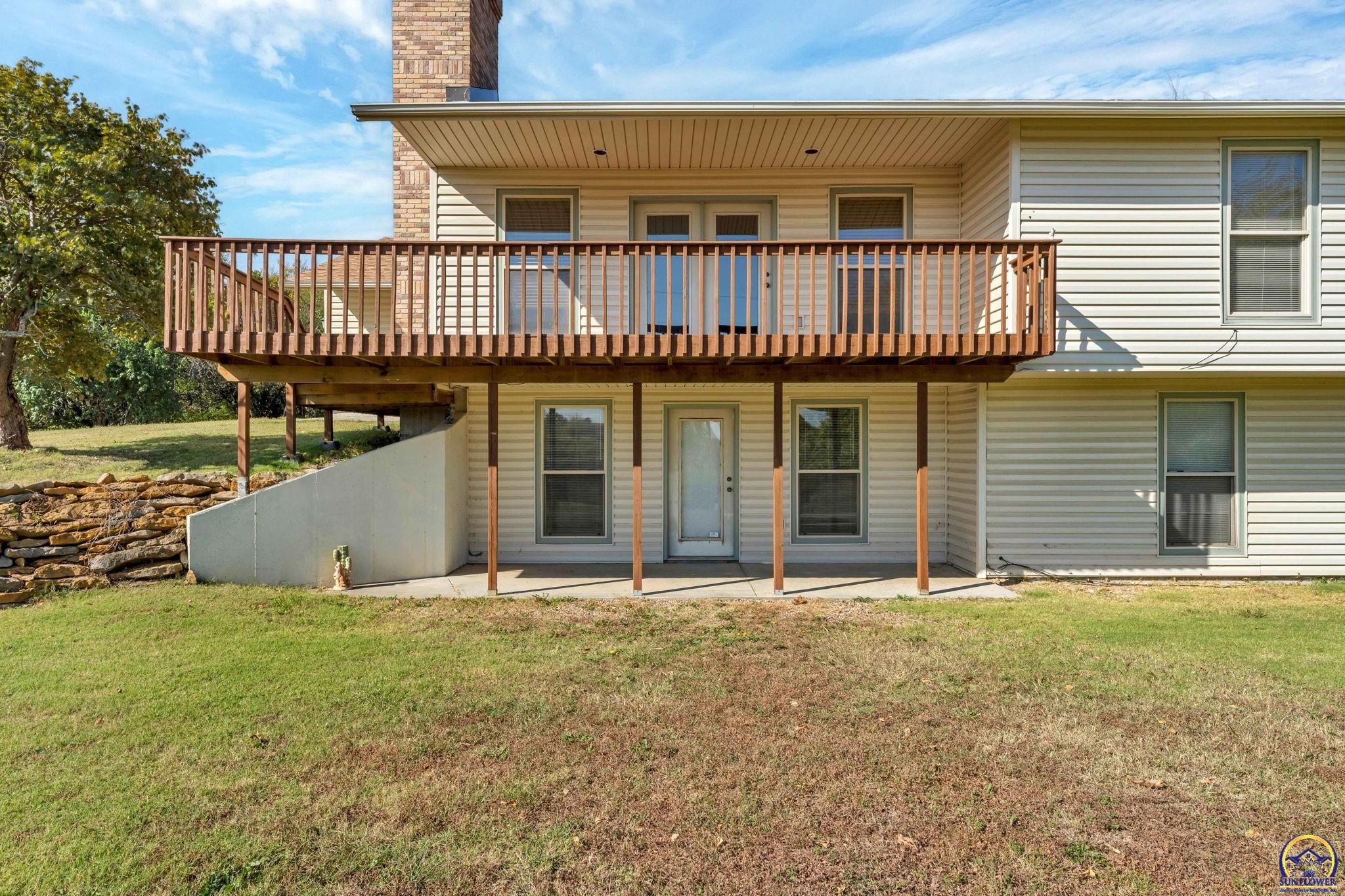 6411 Crescent Rim DR