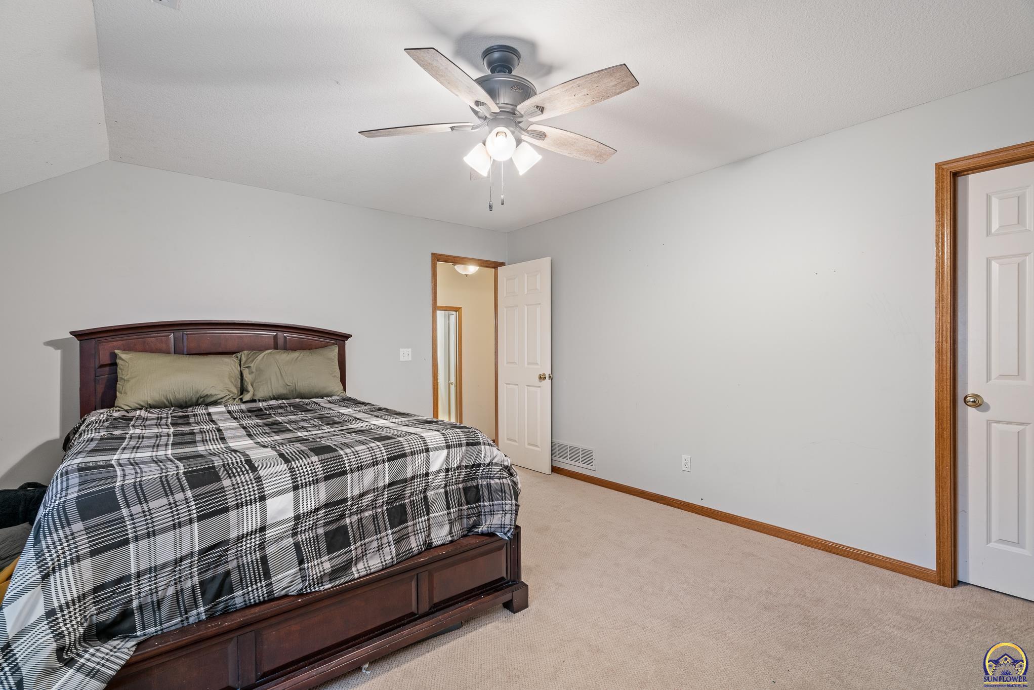 7546 SW Ambassador PL