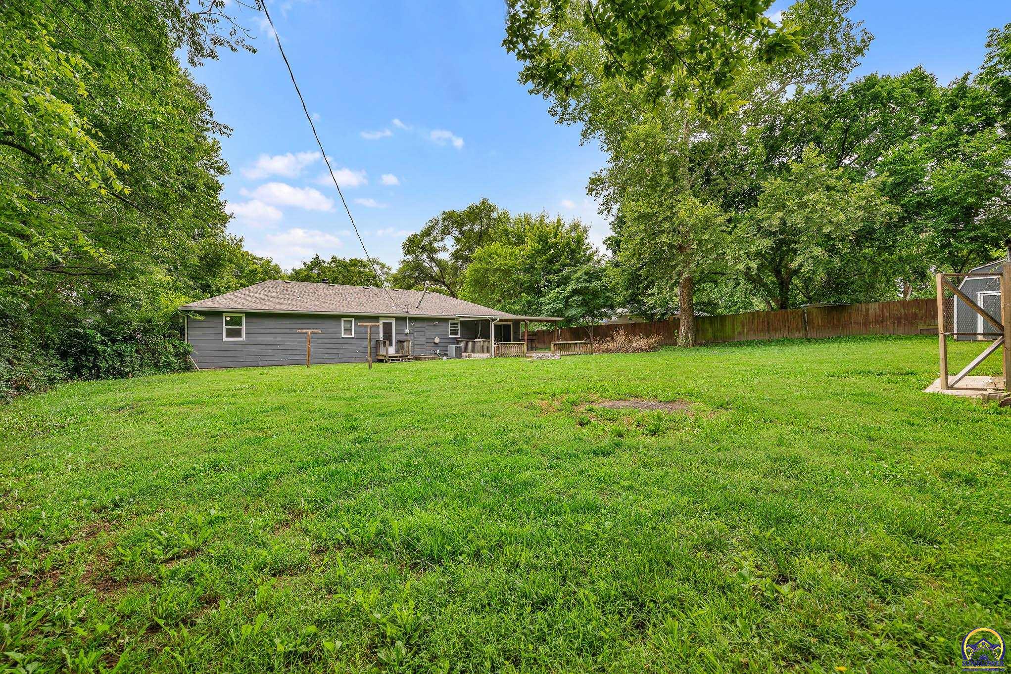 3603 NW Rochester RD