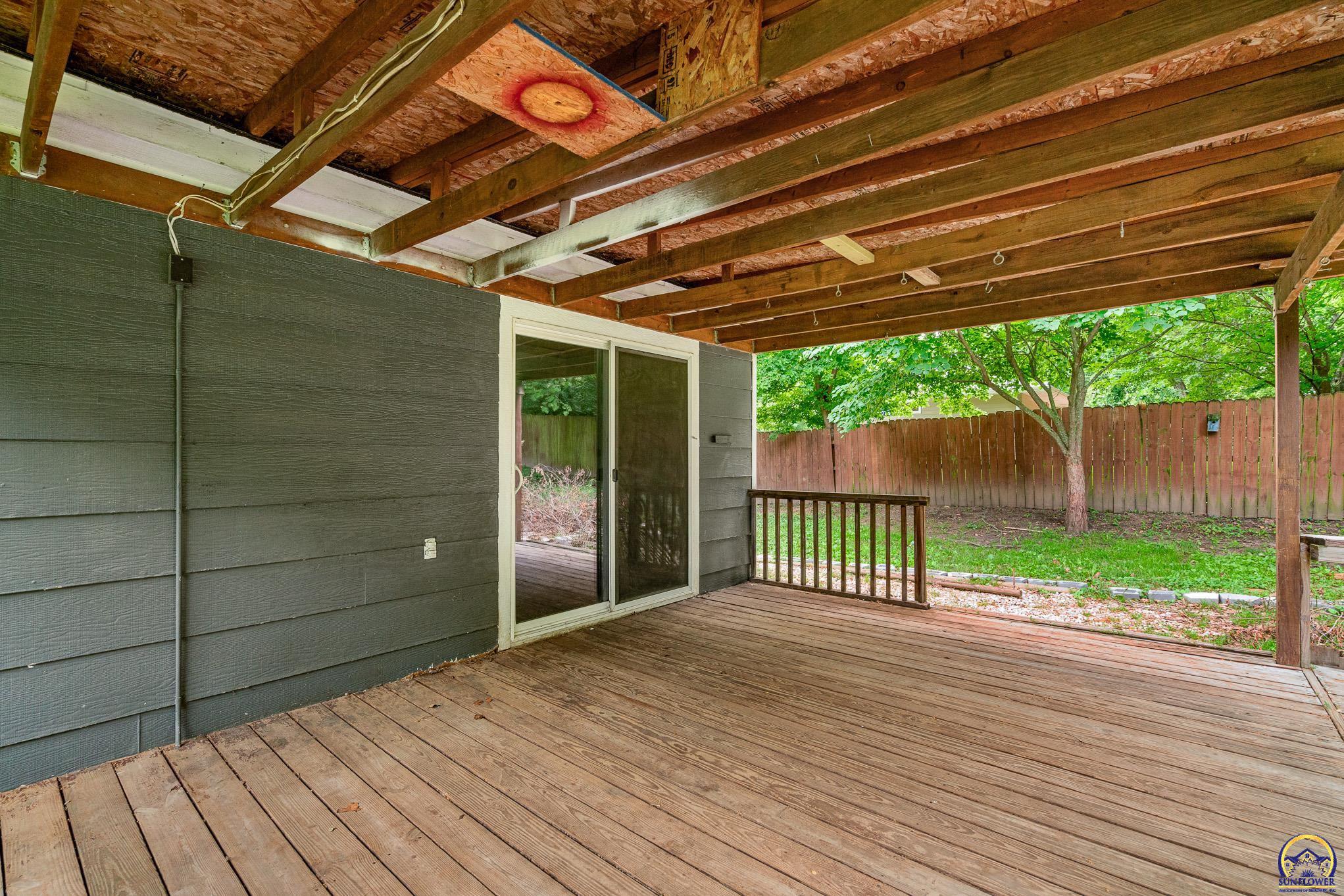 3603 NW Rochester RD