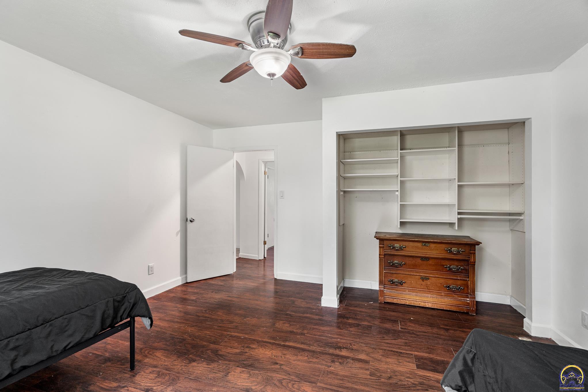 3603 NW Rochester RD