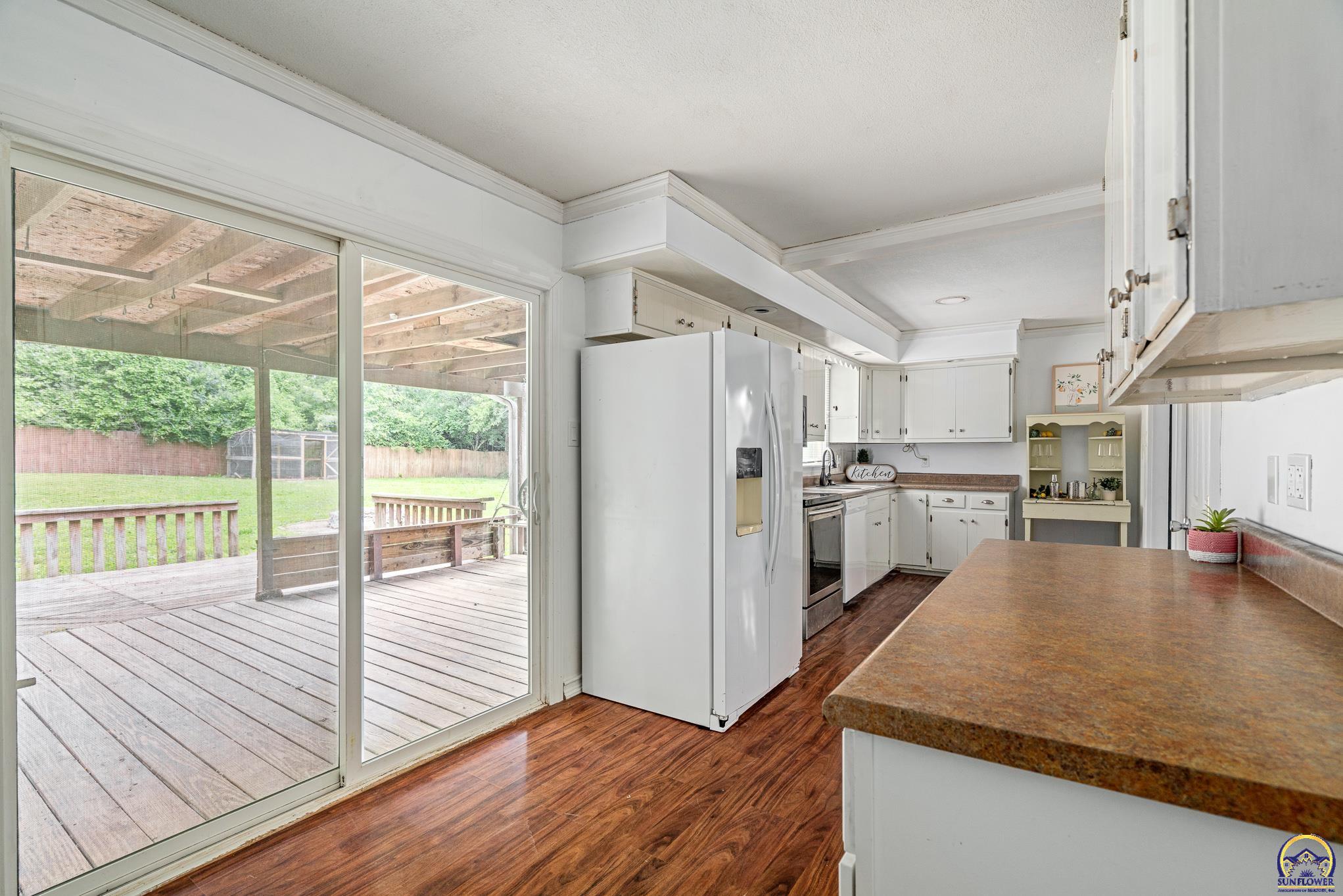 3603 NW Rochester RD