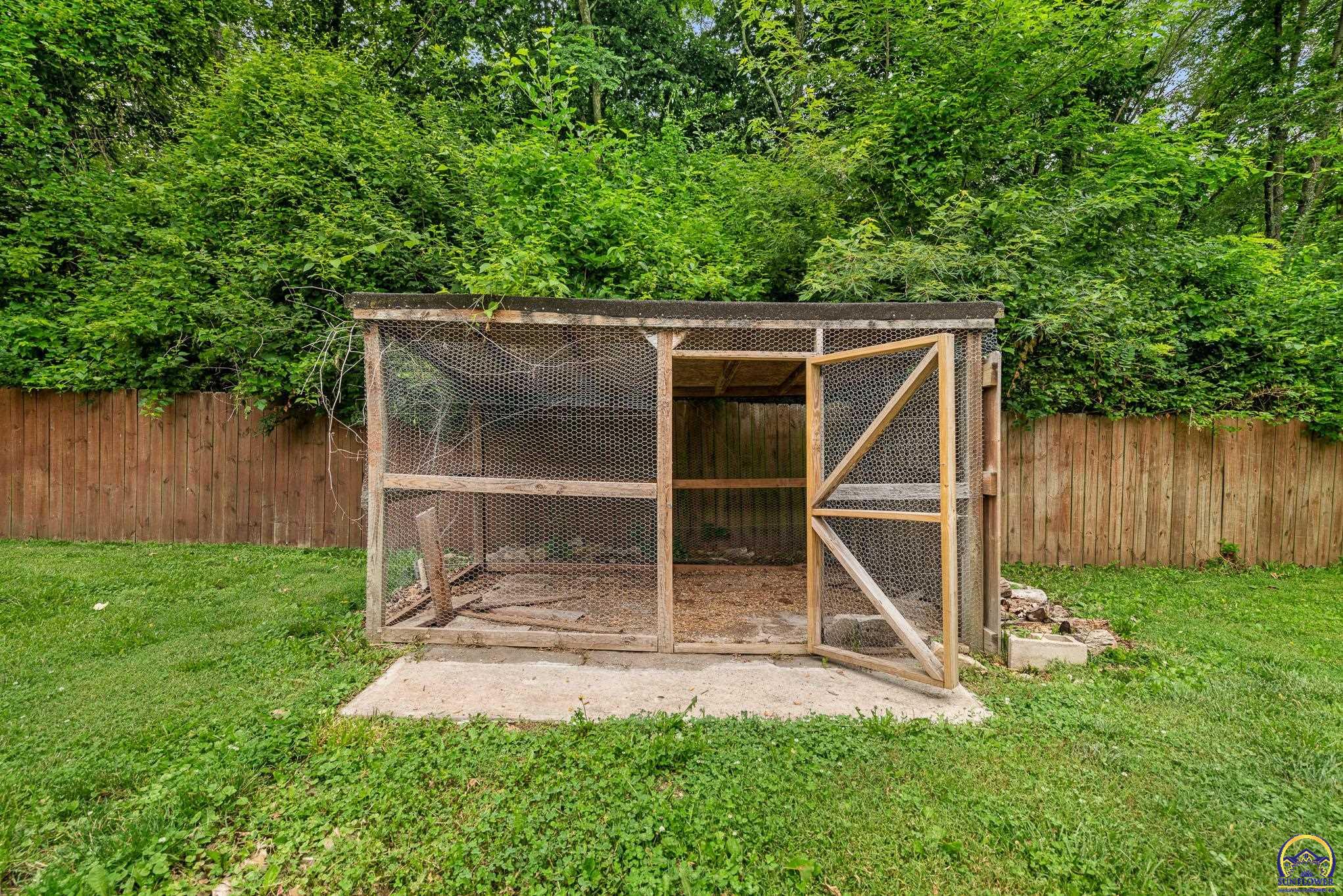 3603 NW Rochester RD