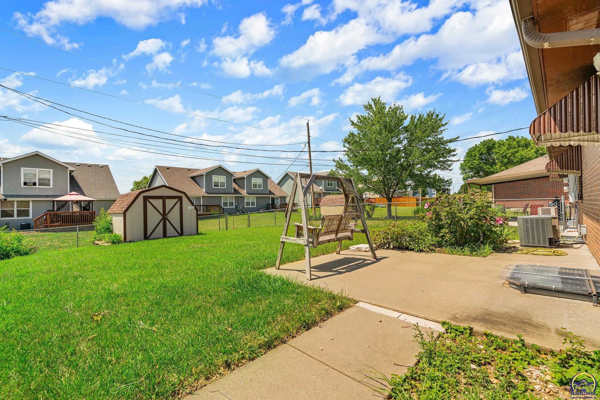 4331 SE Wisconsin AVE