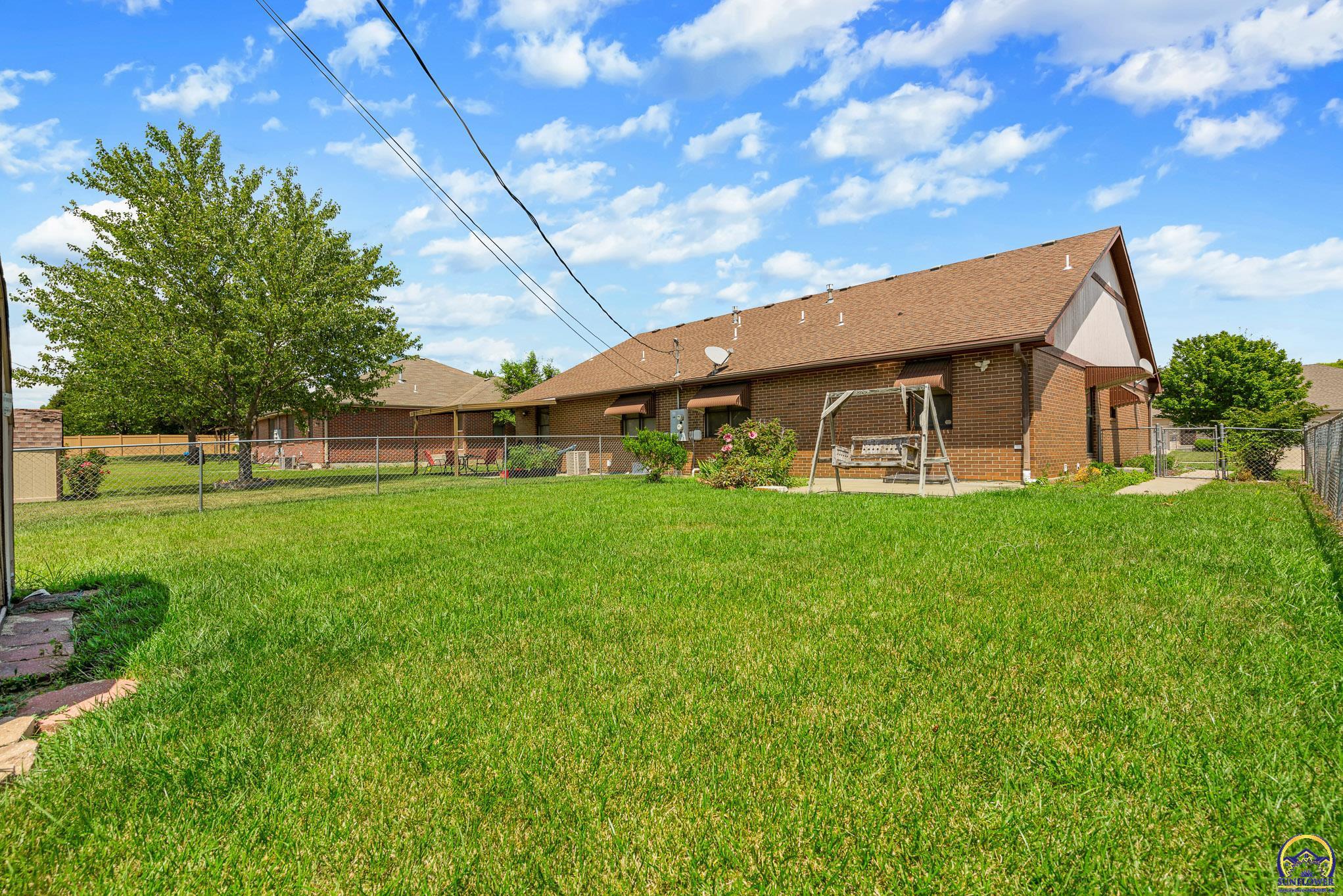 4331 SE Wisconsin AVE