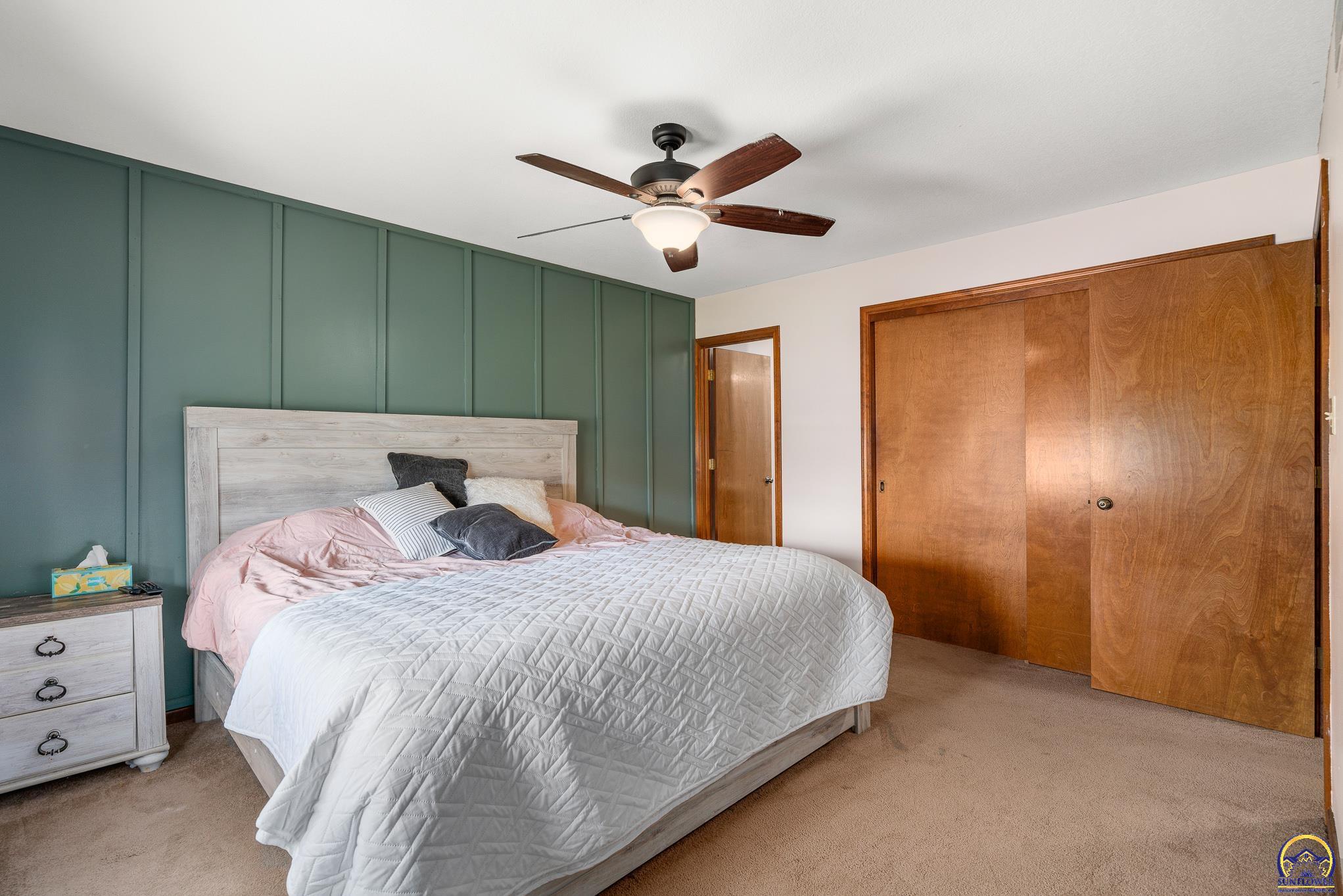 4331 SE Wisconsin AVE