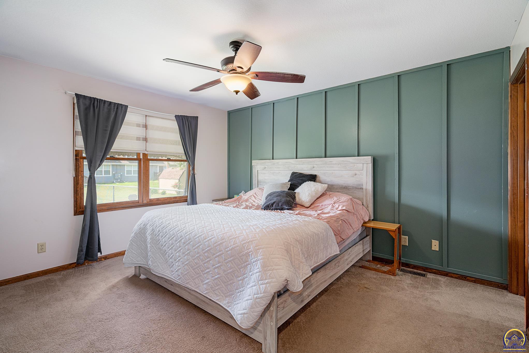 4331 SE Wisconsin AVE