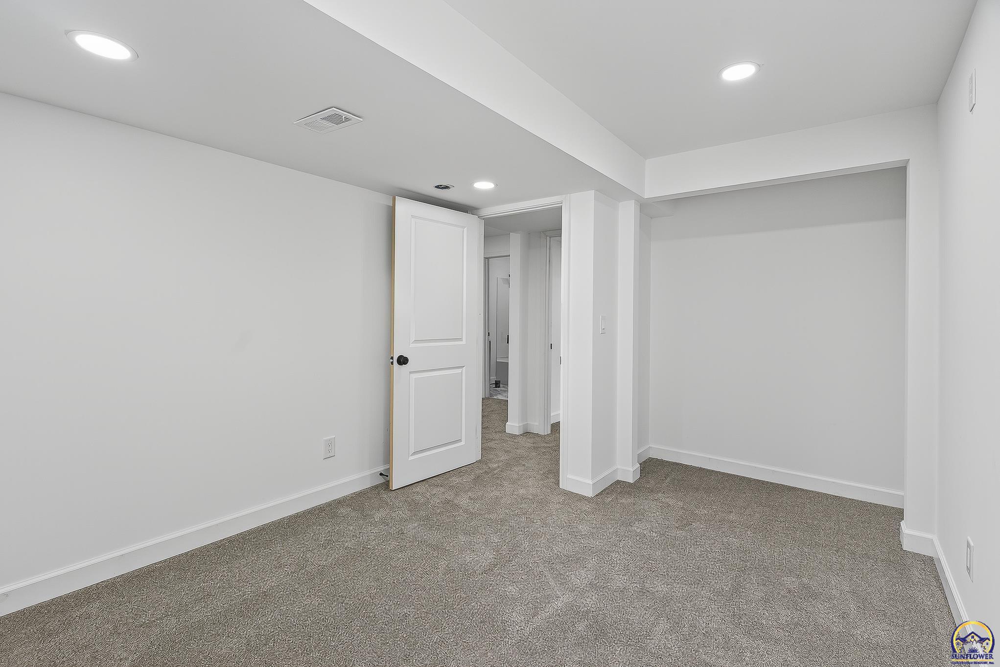 3724 SW Brook Lawn CIR