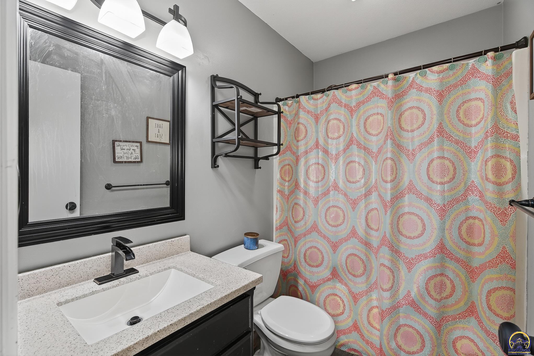 3724 SW Brook Lawn CIR