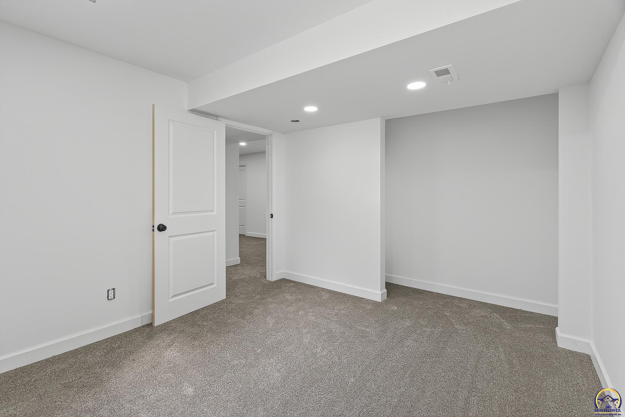 3724 SW Brook Lawn CIR