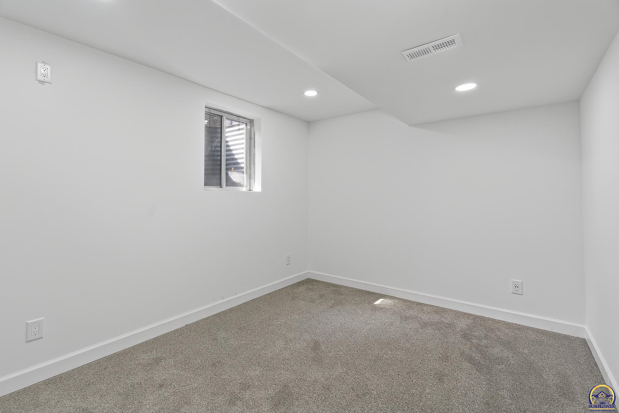 3724 SW Brook Lawn CIR