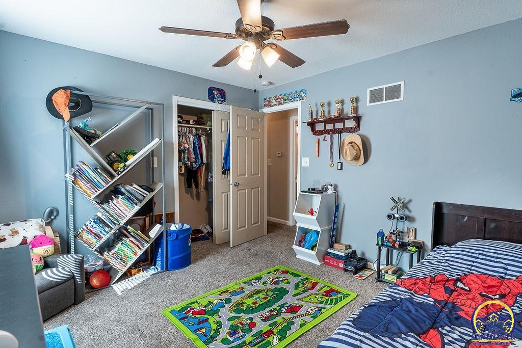 21015 N Sail A Way DR