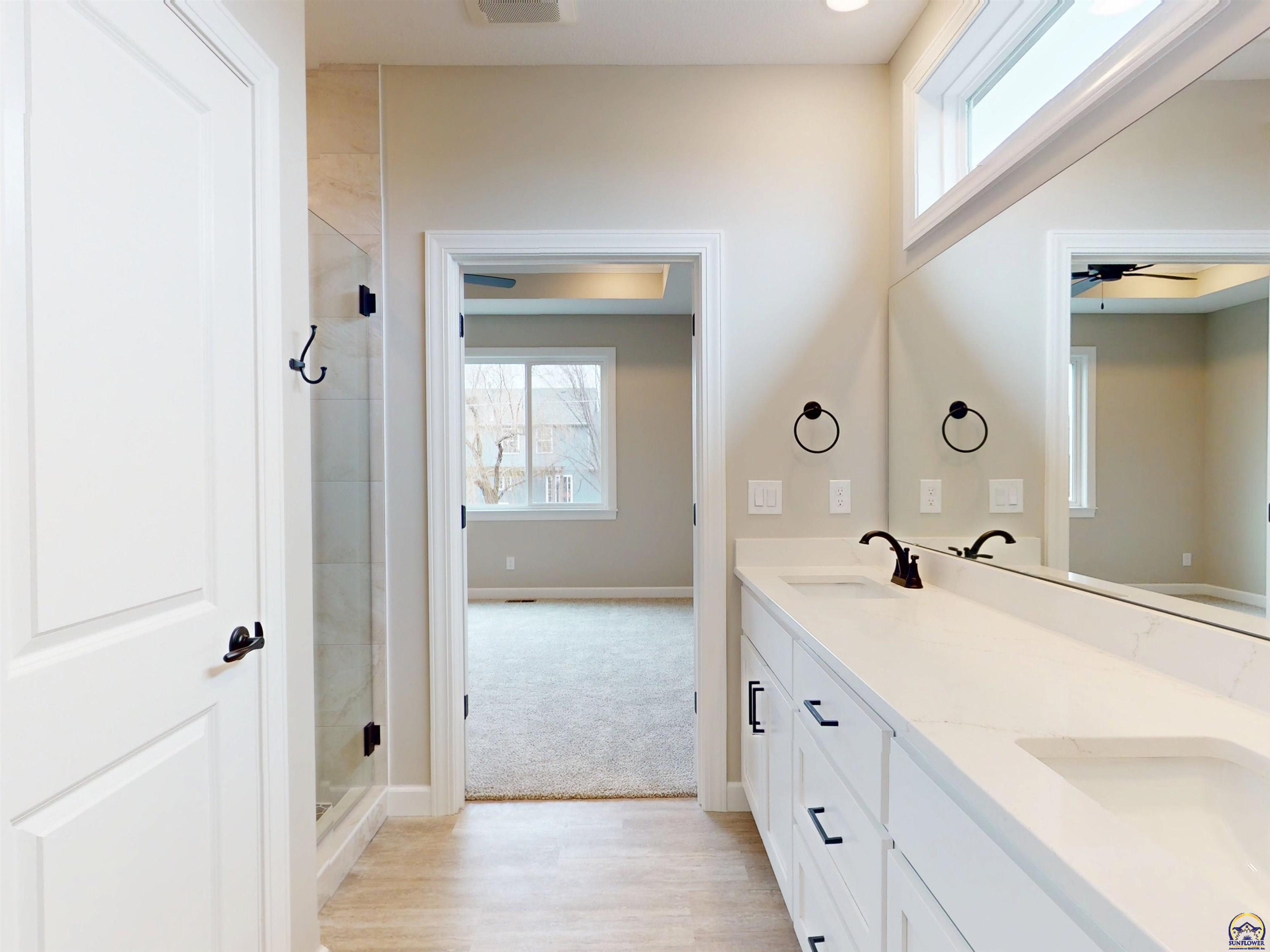 2628 SW Sherwood Park DR