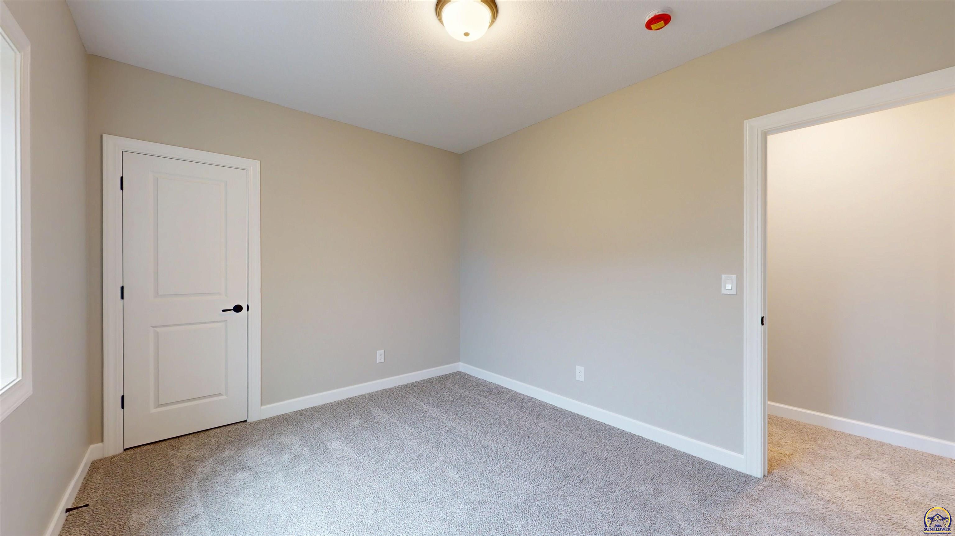 2628 SW Sherwood Park DR