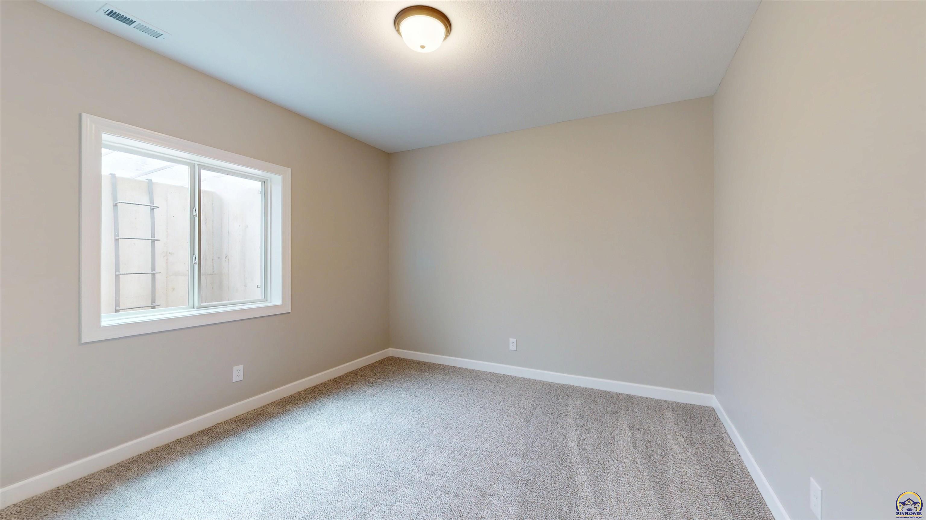 2628 SW Sherwood Park DR