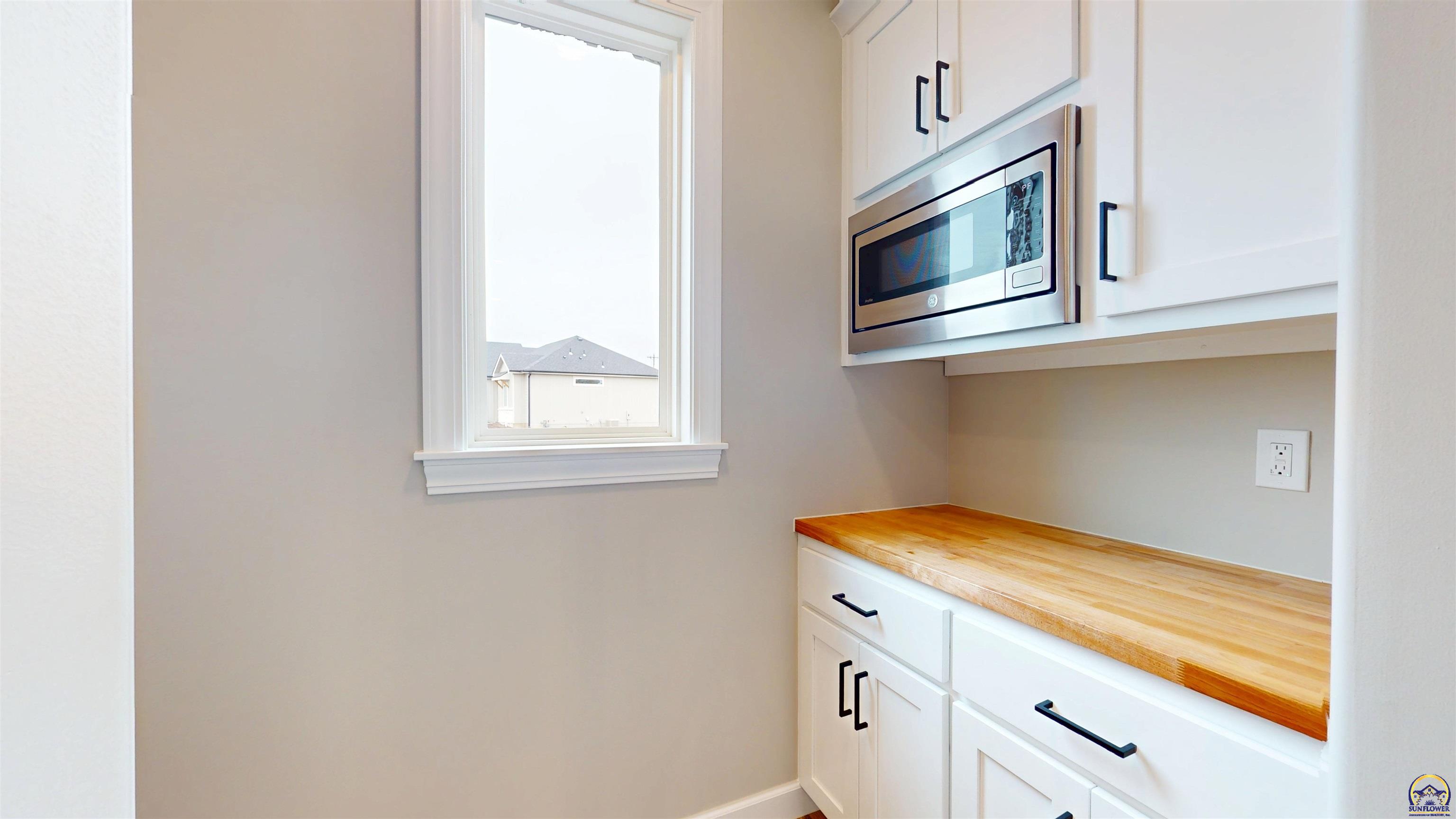 2628 SW Sherwood Park DR