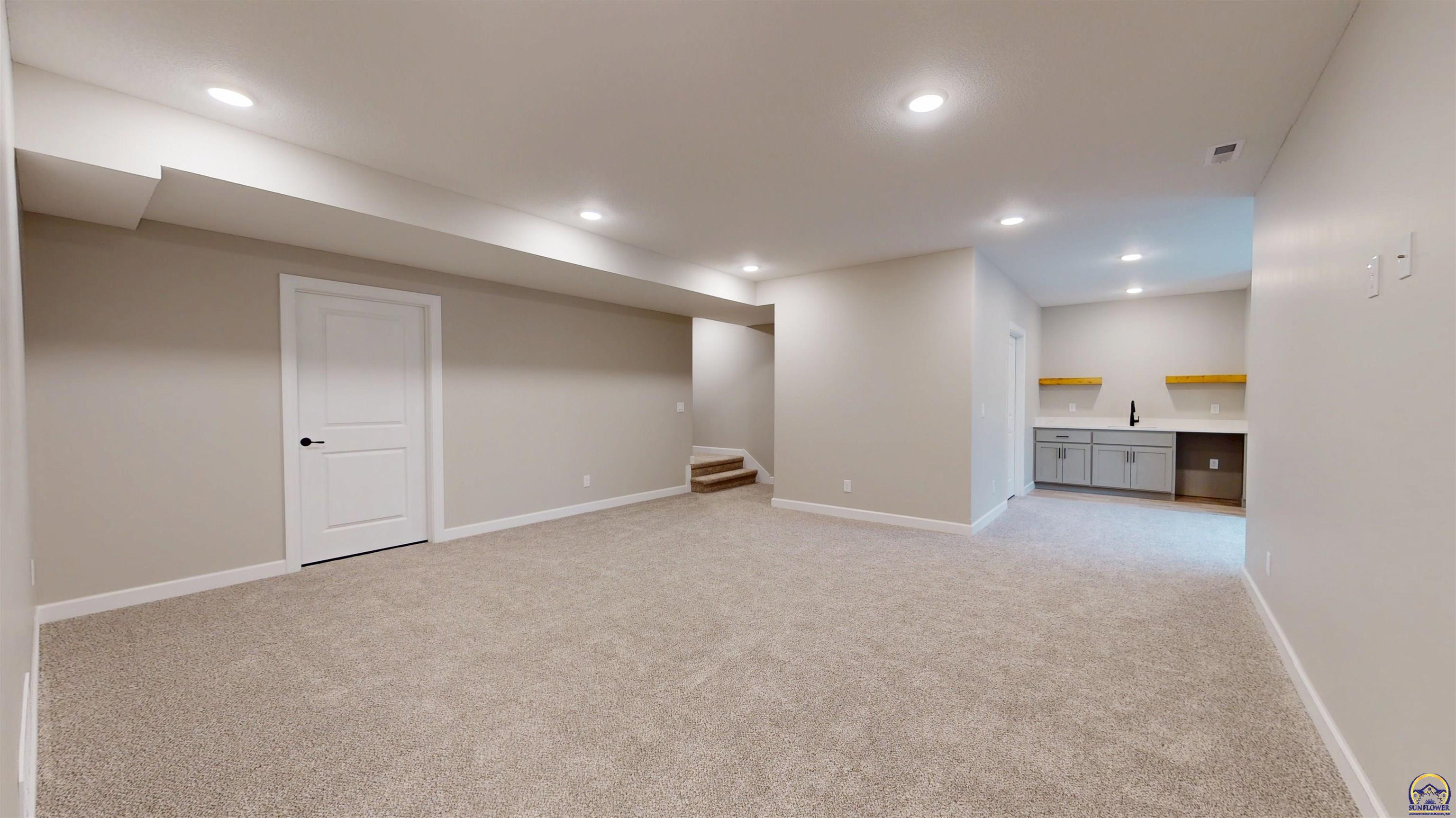 2628 SW Sherwood Park DR