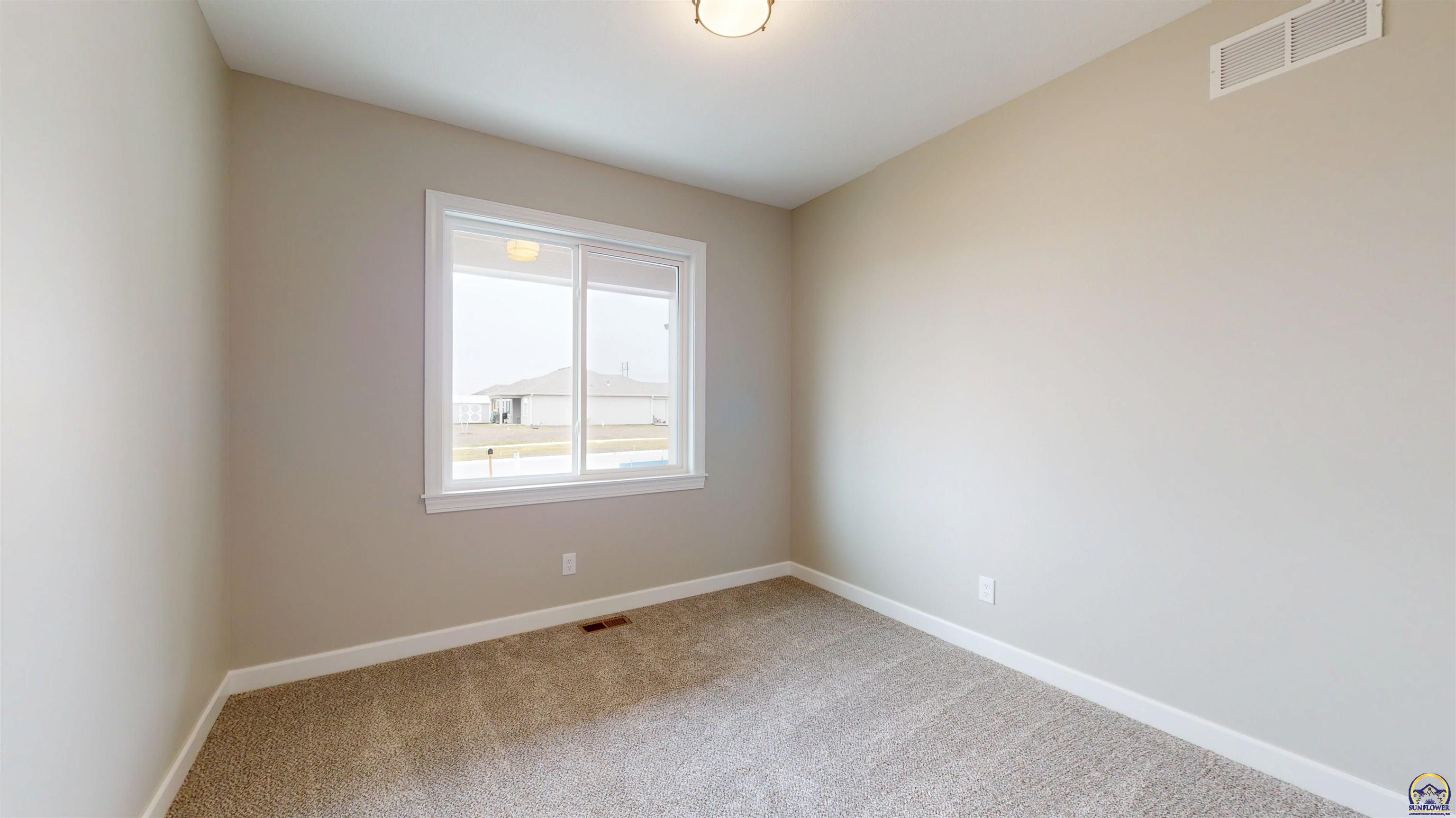 2628 SW Sherwood Park DR