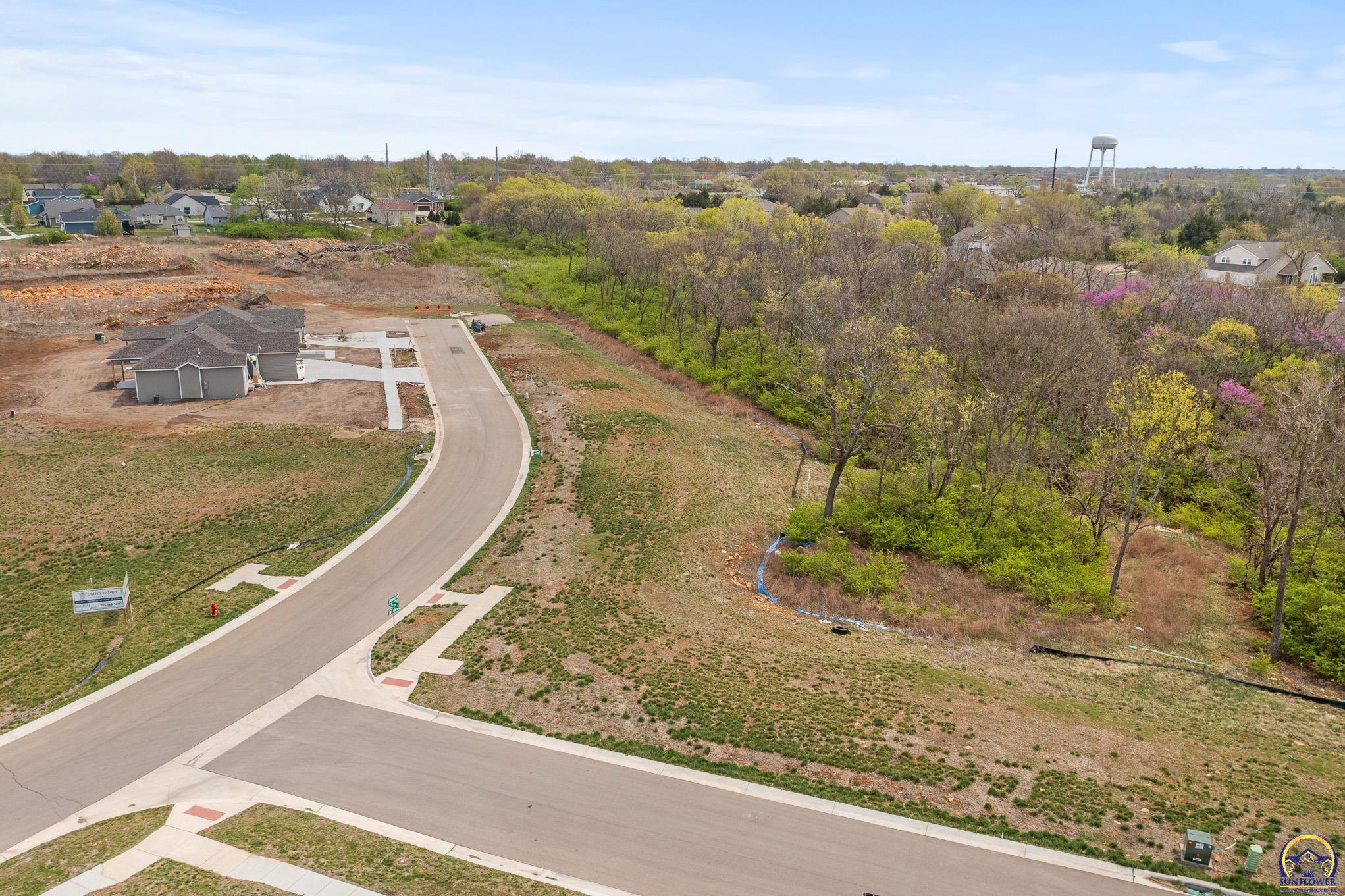 3317 SE Virgo AVE Unit: Lot 3, Block I