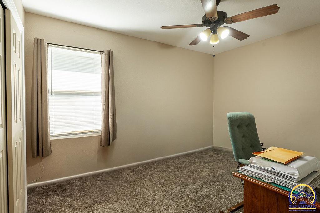 21015 N Sail A Way DR