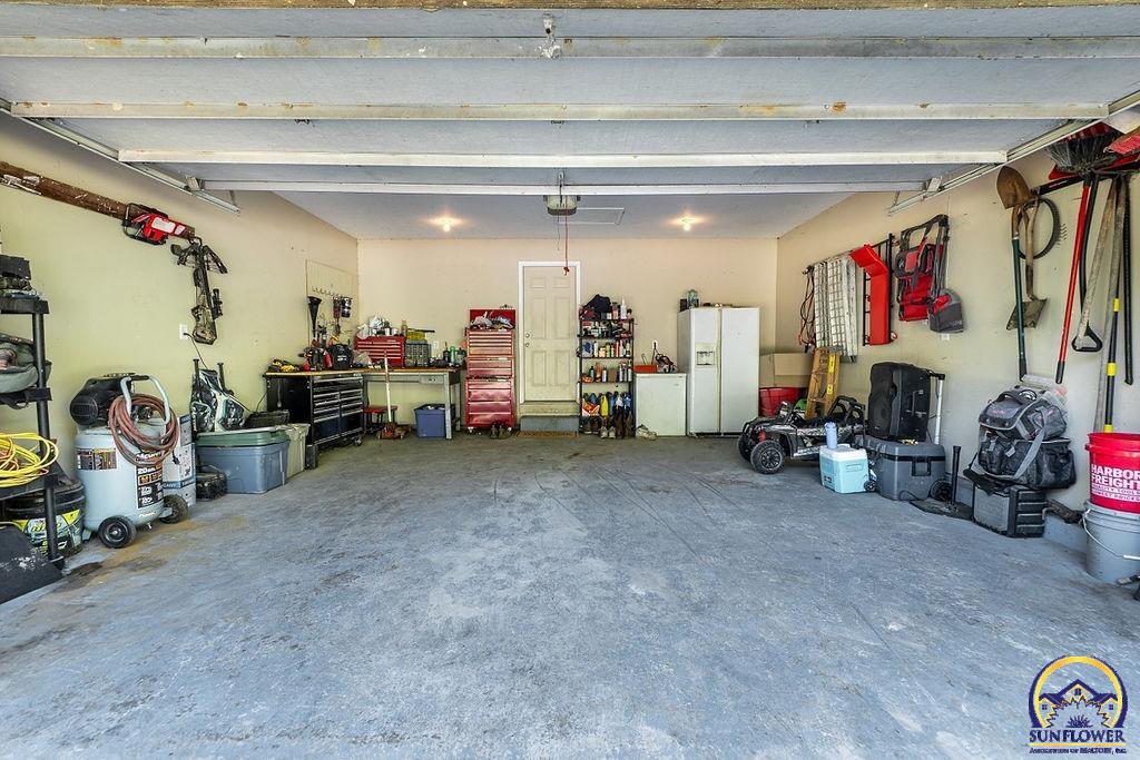 21015 N Sail A Way DR