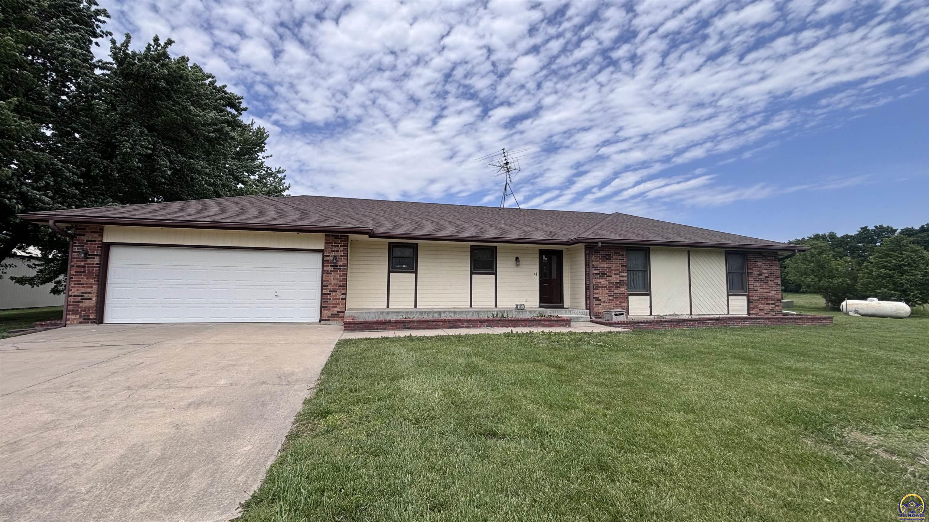 4153 E 165th Street