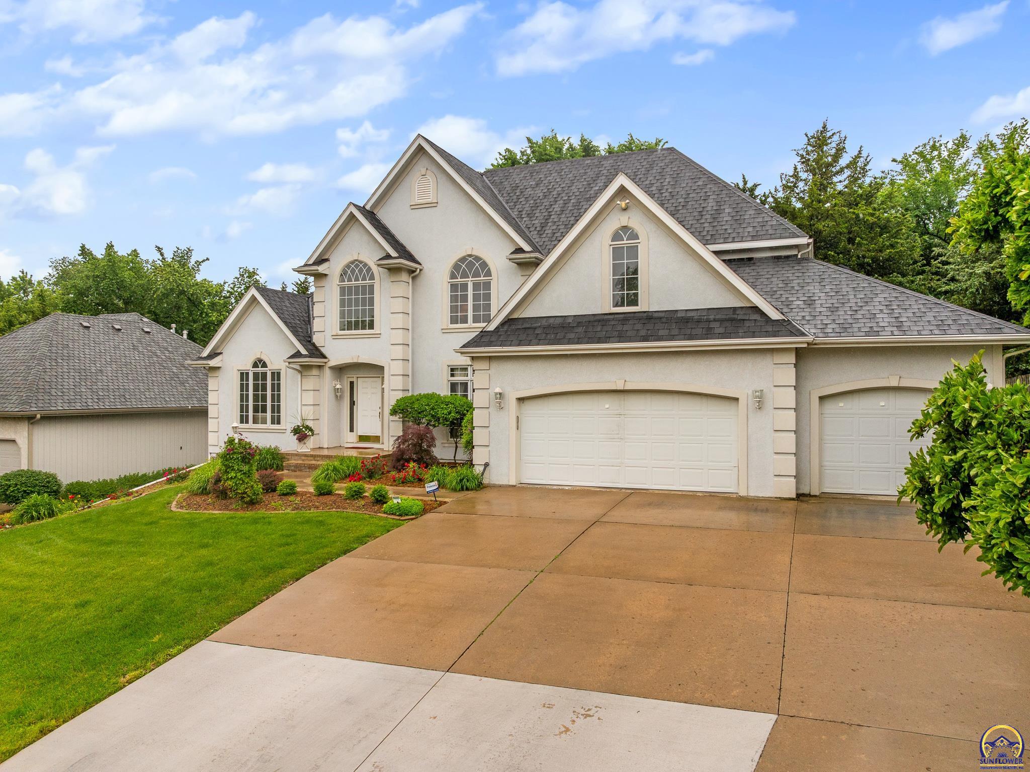 5319 SW 40th Ter