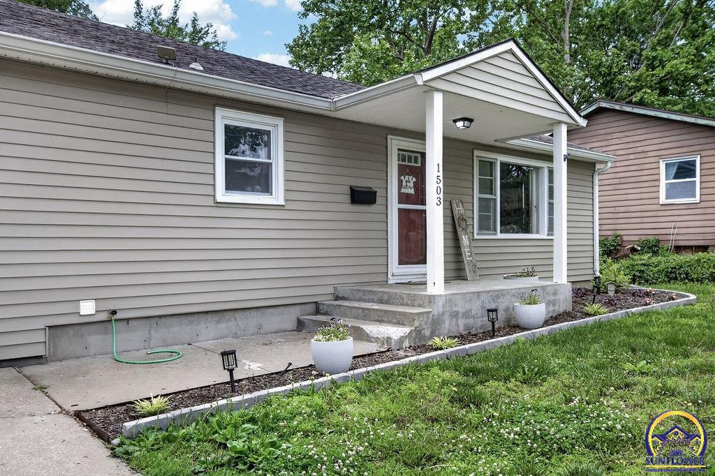 1503 SW 29th TER