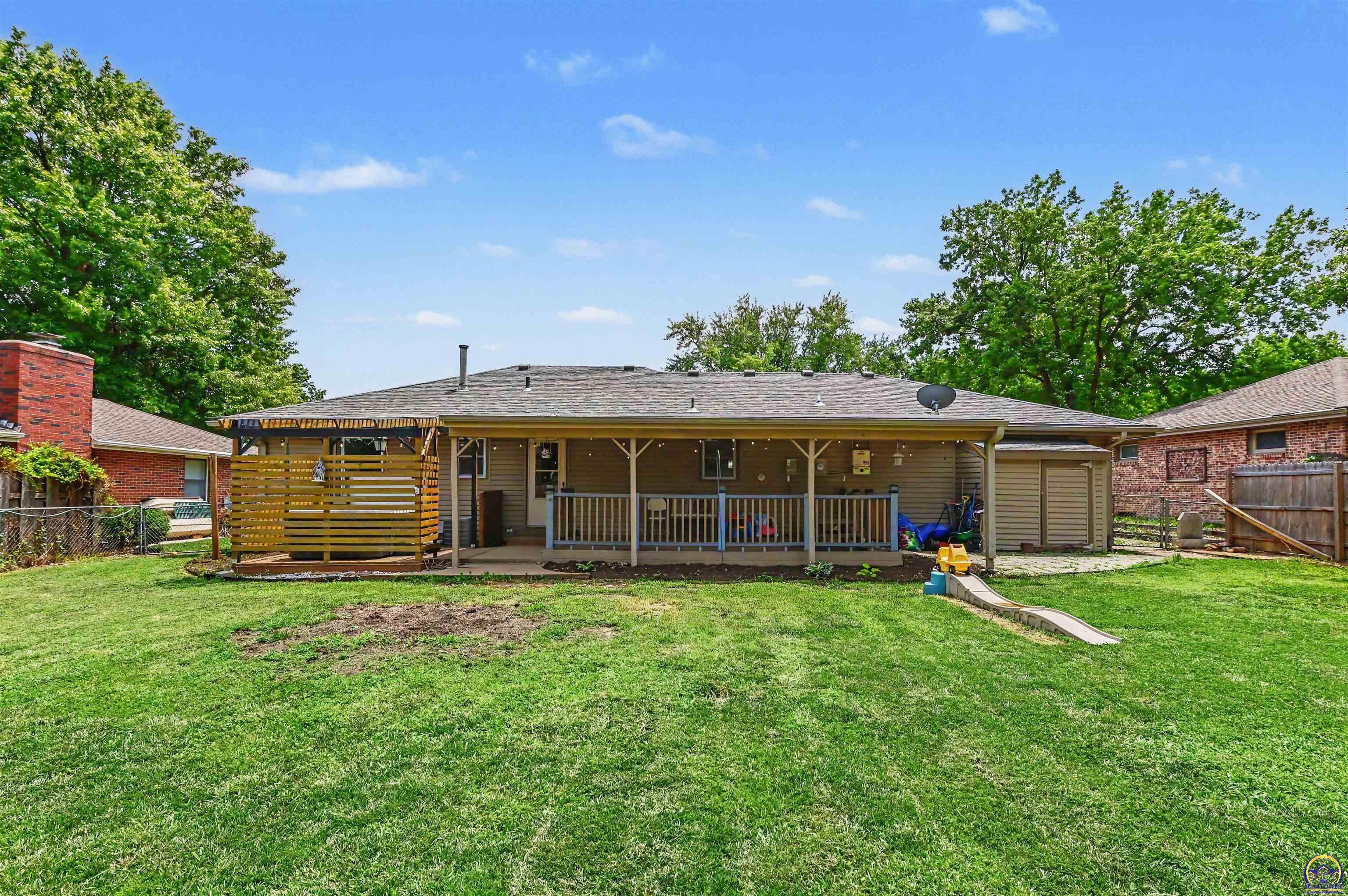 5408 SW 12th TER