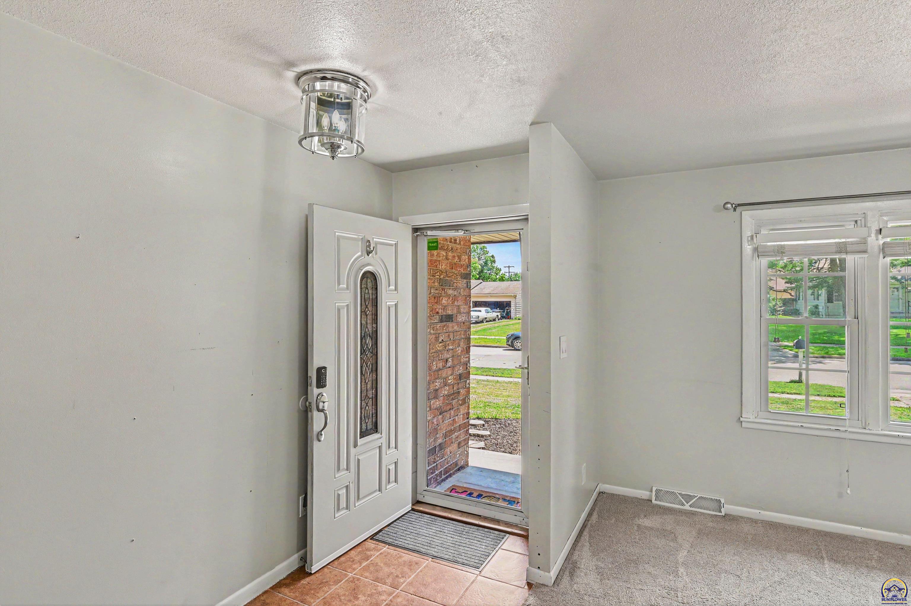 5408 SW 12th TER