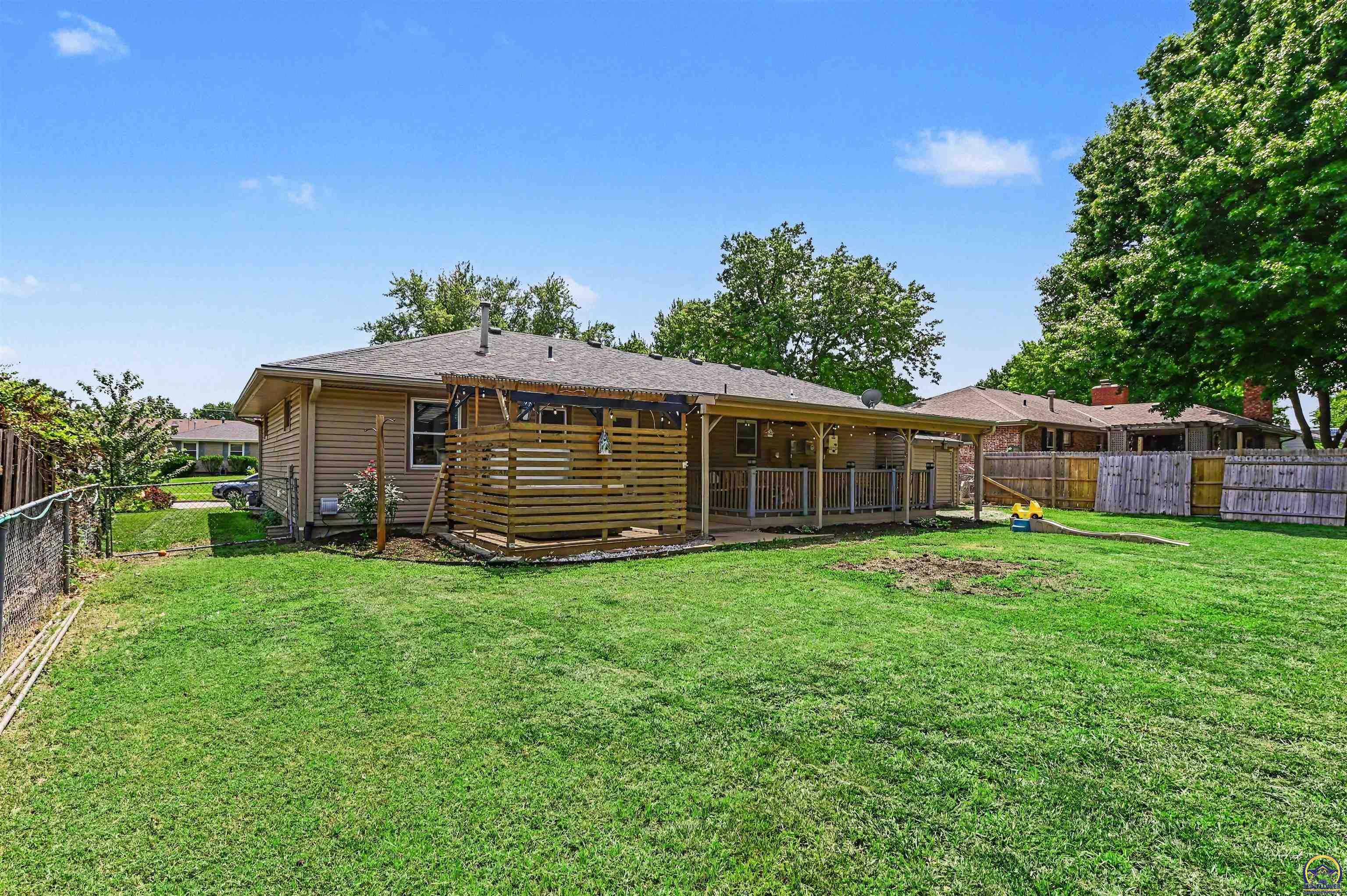 5408 SW 12th TER