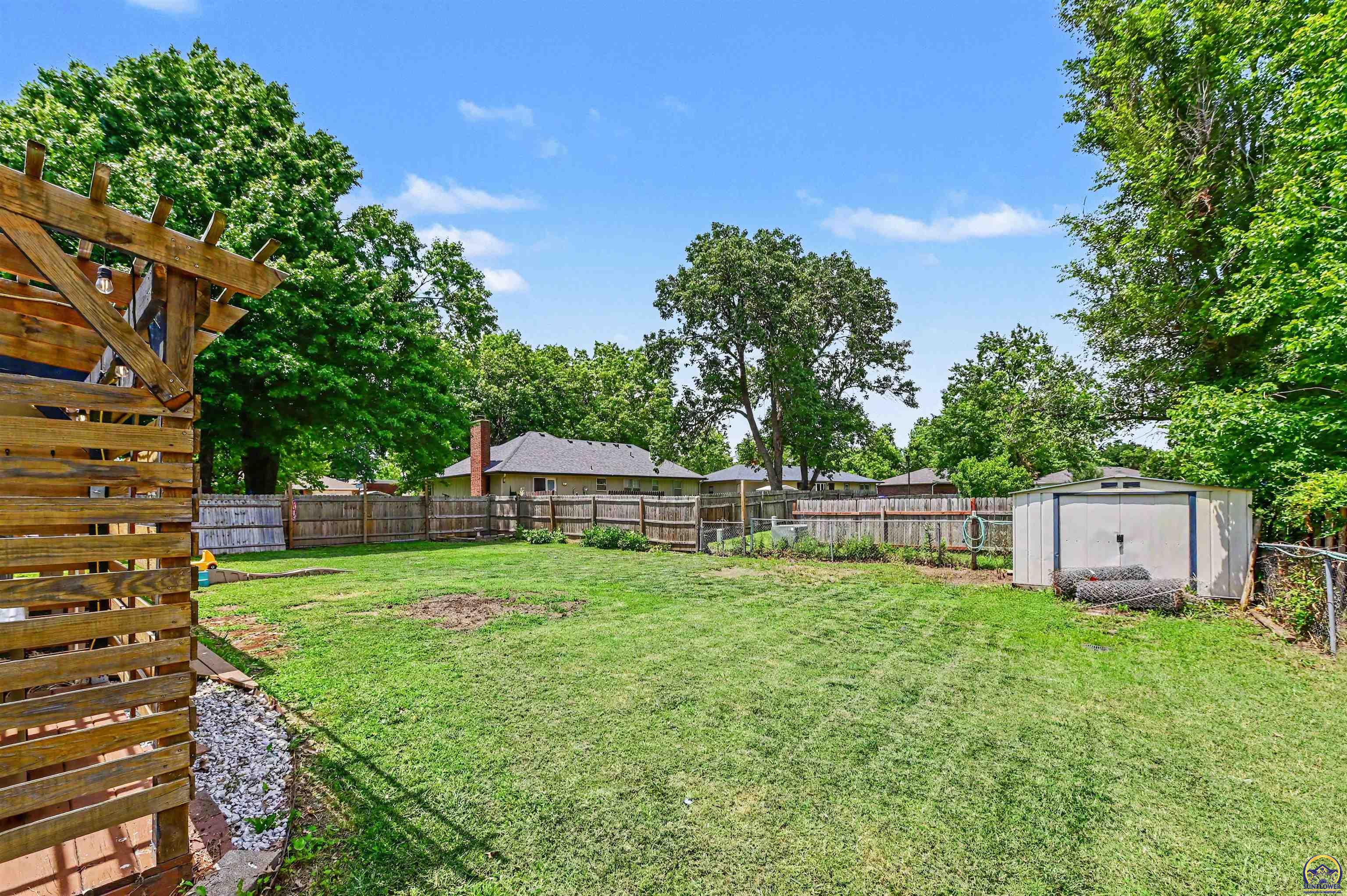 5408 SW 12th TER