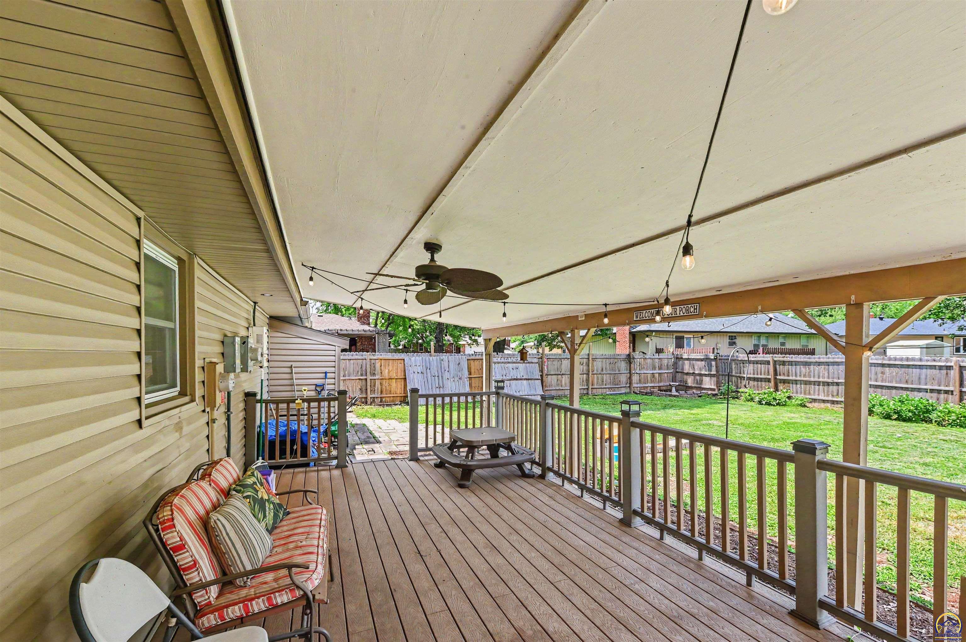 5408 SW 12th TER