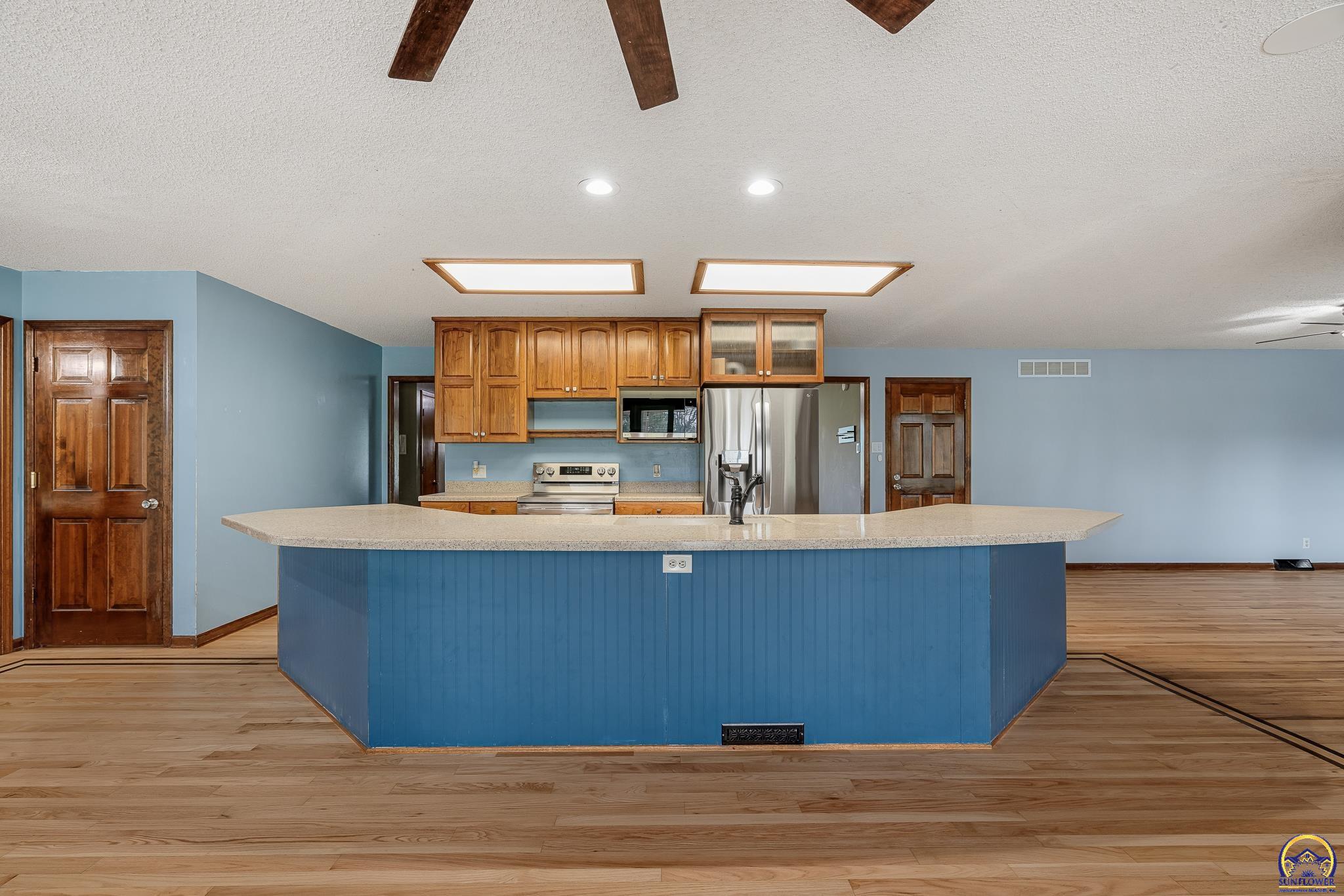 3434 SE Shawnee Heights RD