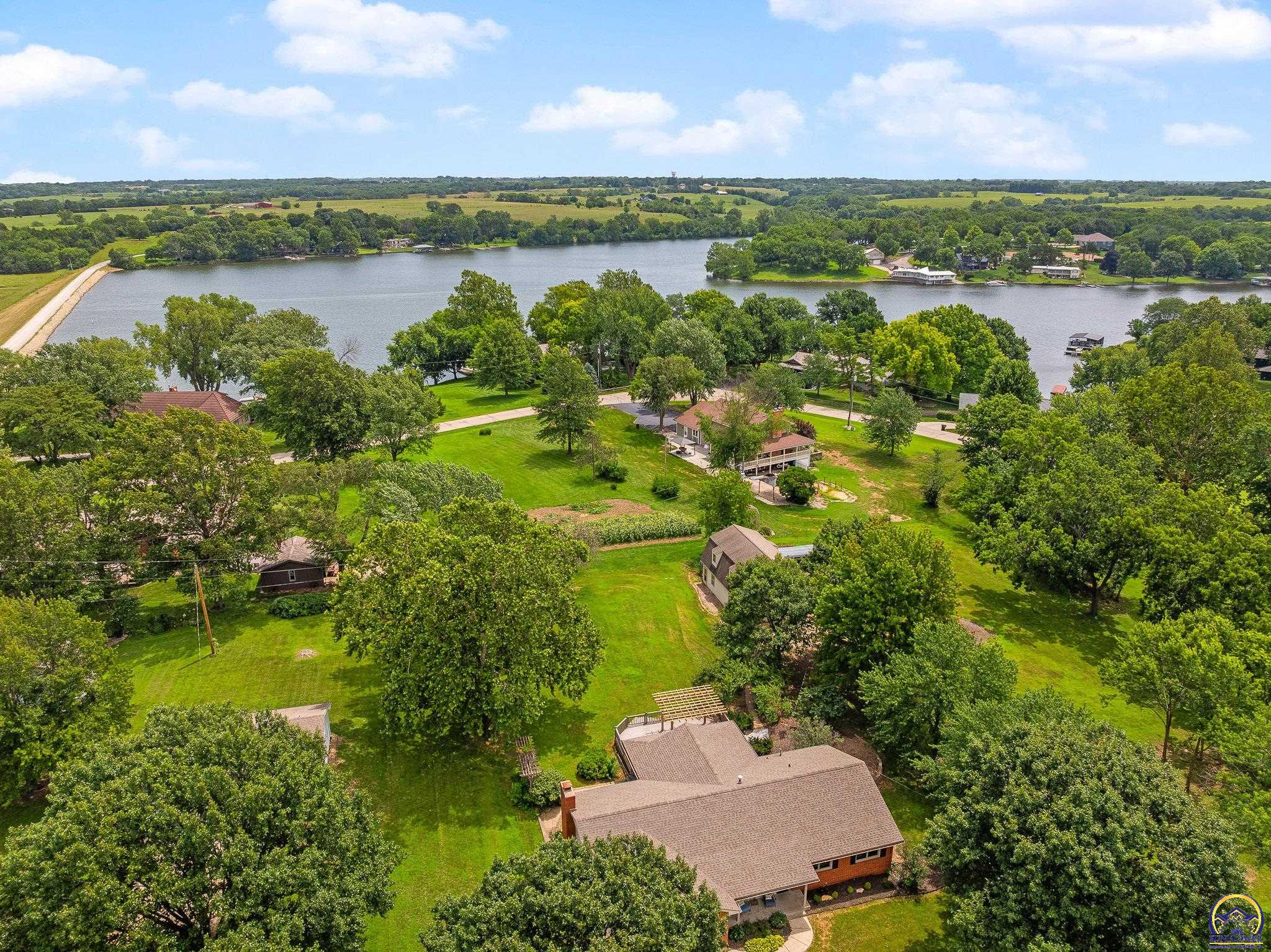 3434 SE Shawnee Heights RD