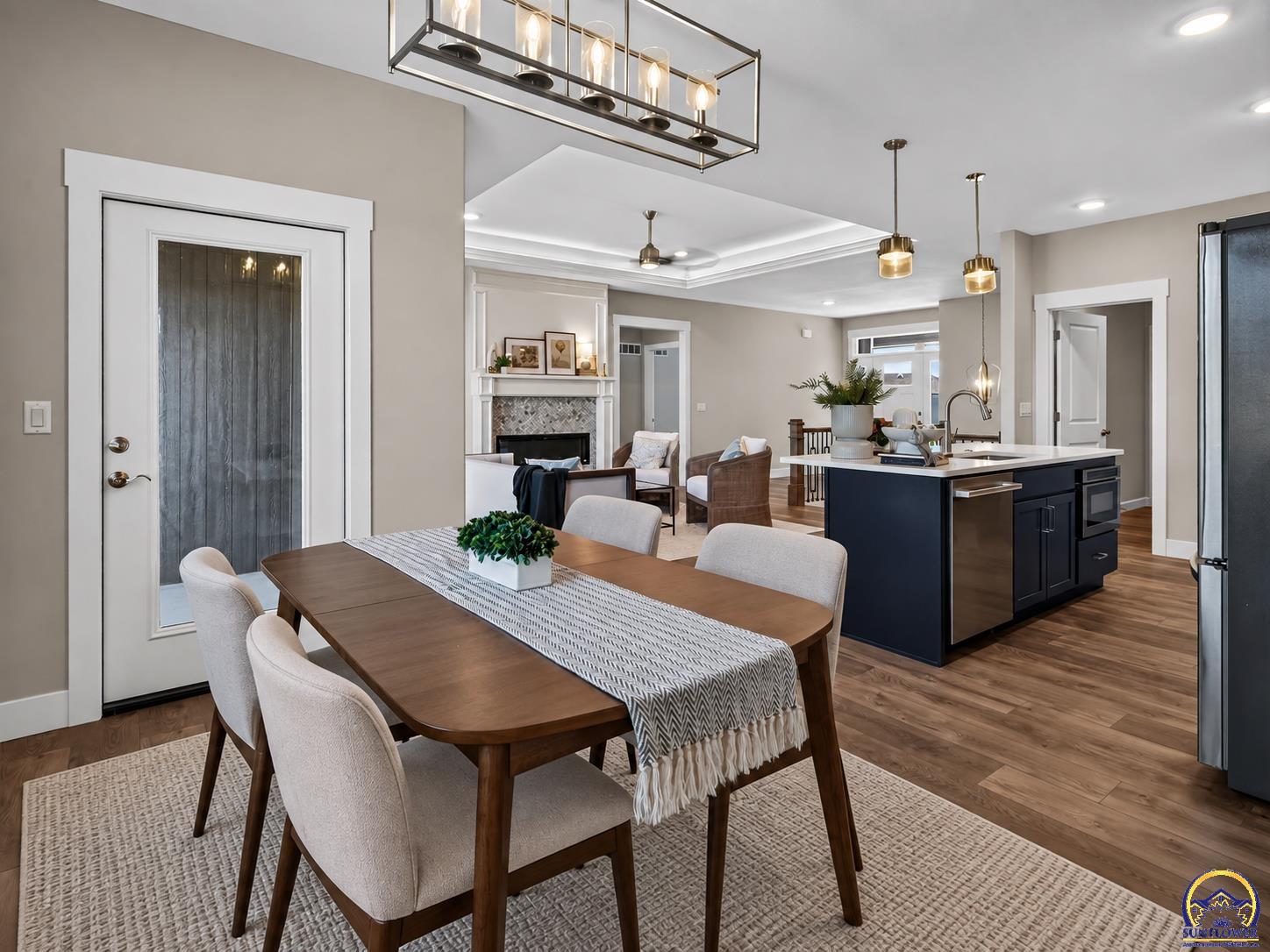 2616 SW Sherwood Park DR