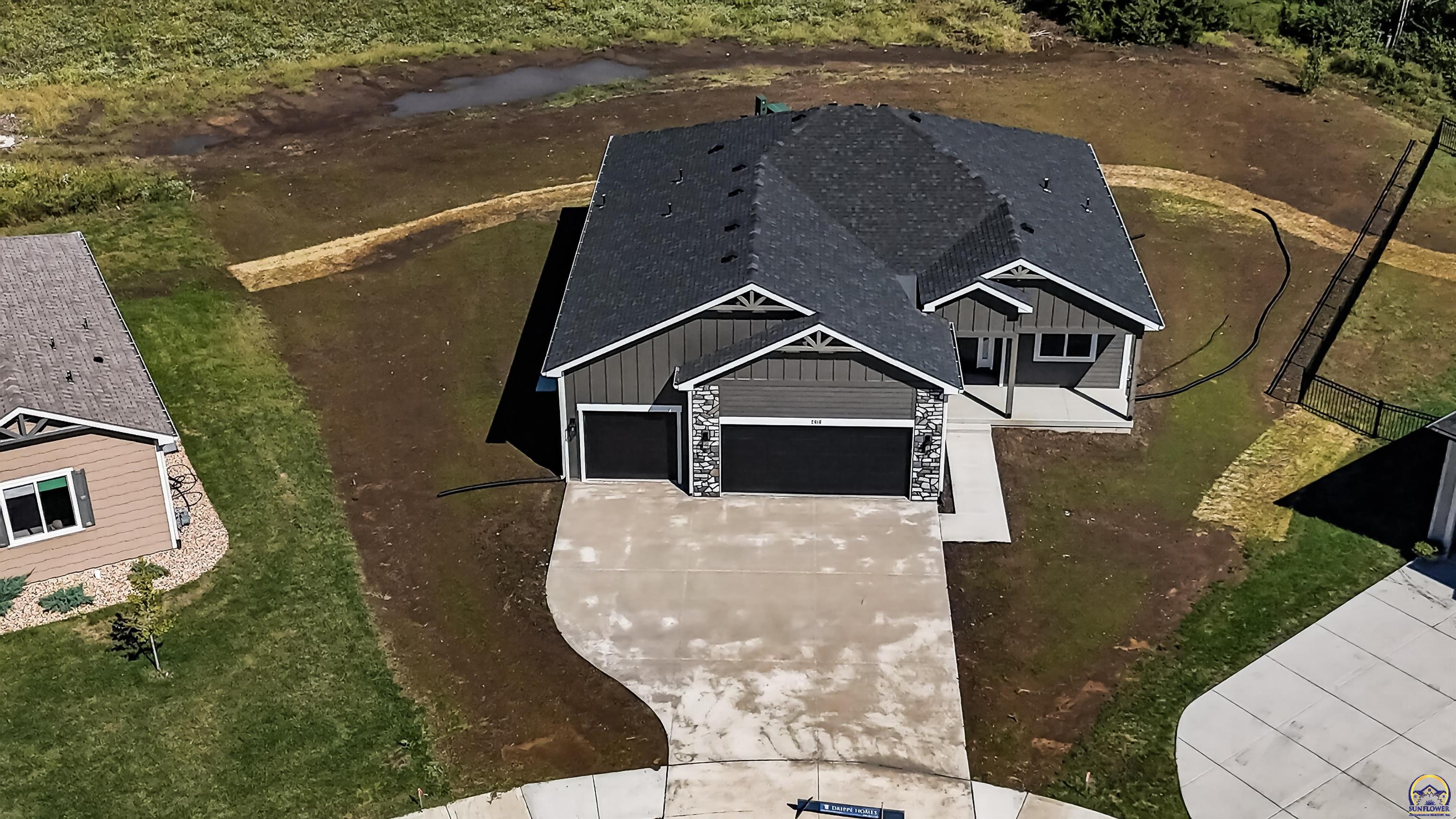 2616 SW Sherwood Park DR