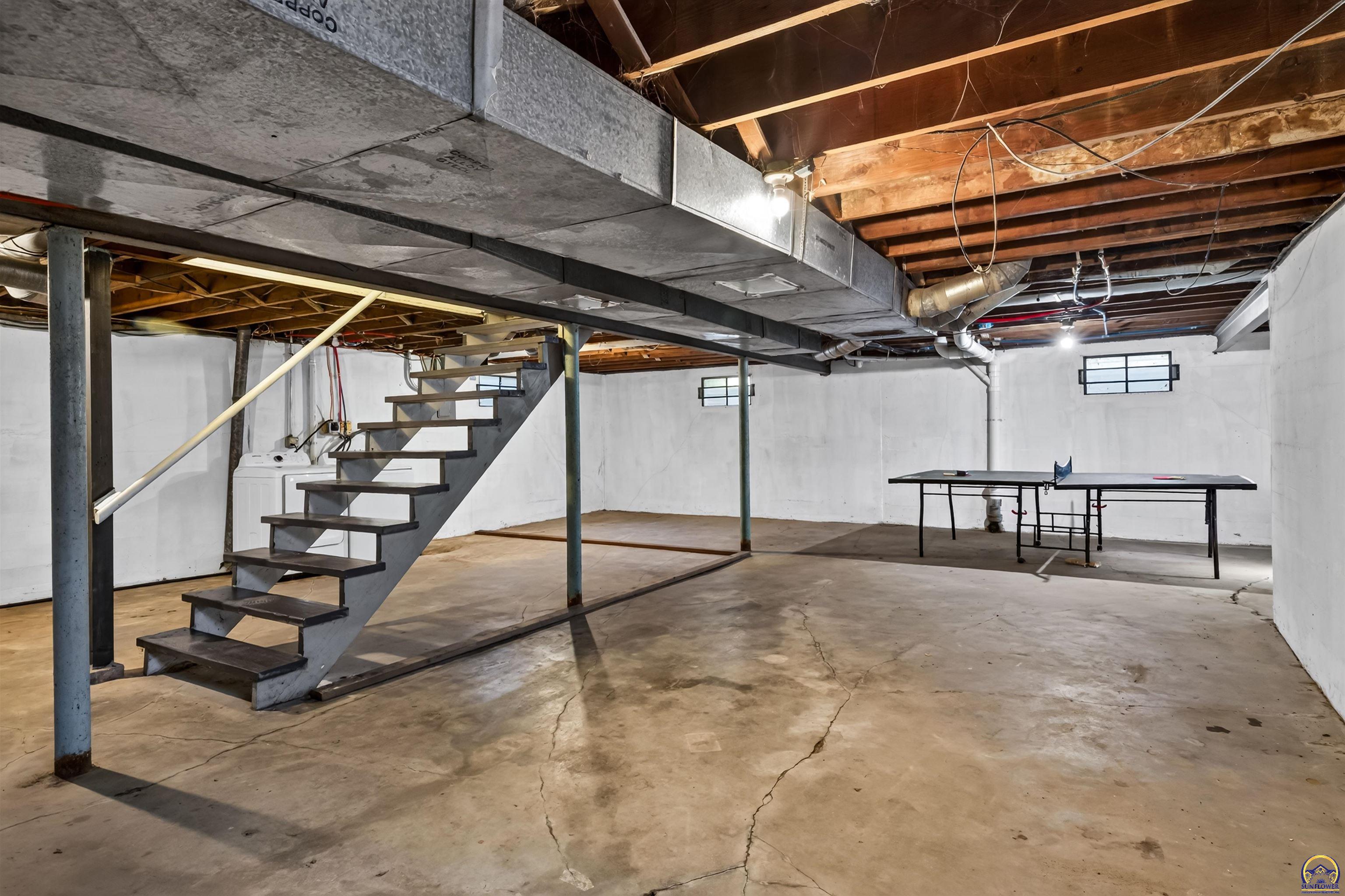 510 SW Merriam CT