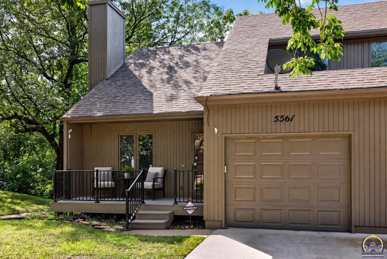 5561 SW Stonegate CT