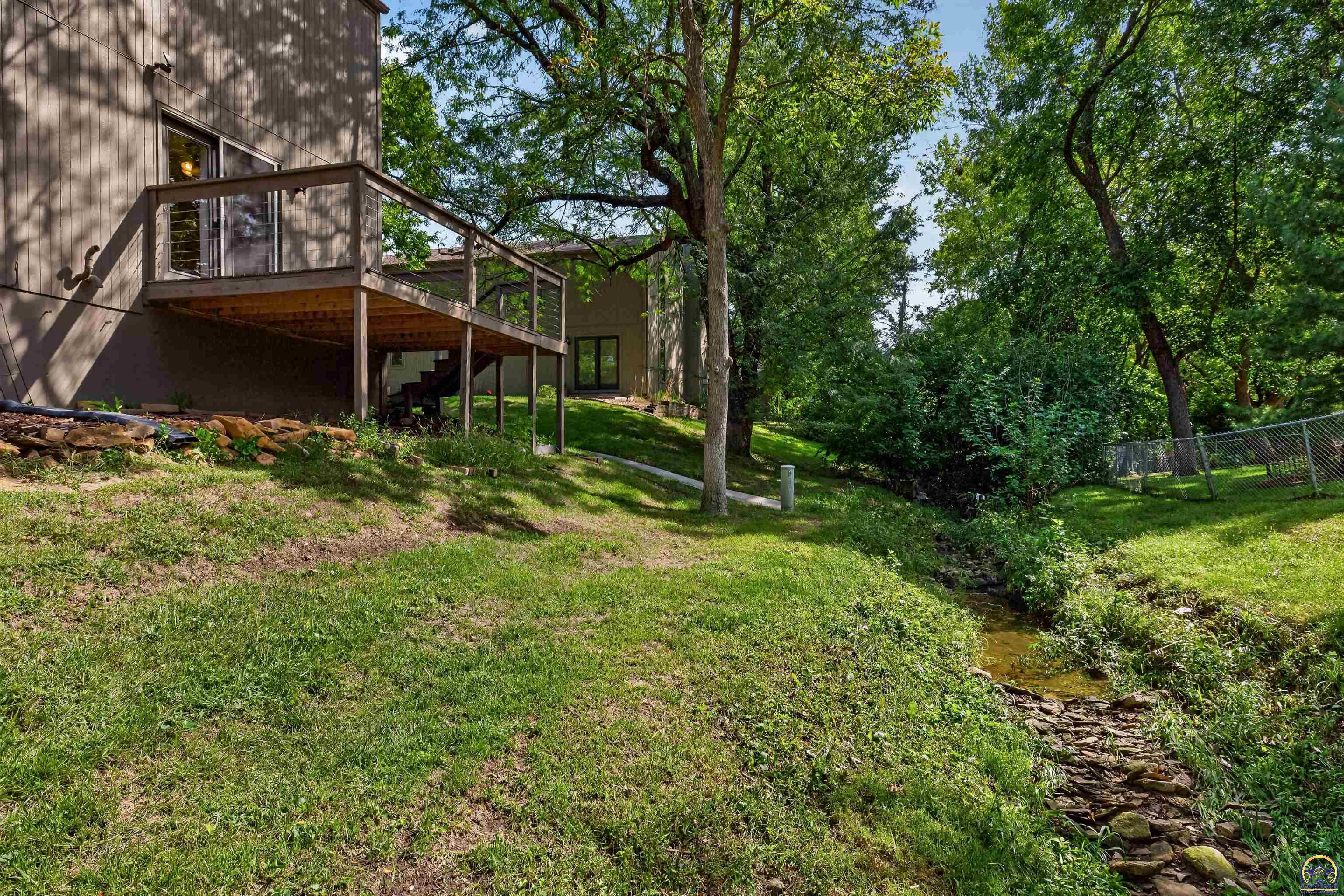 5561 SW Stonegate CT
