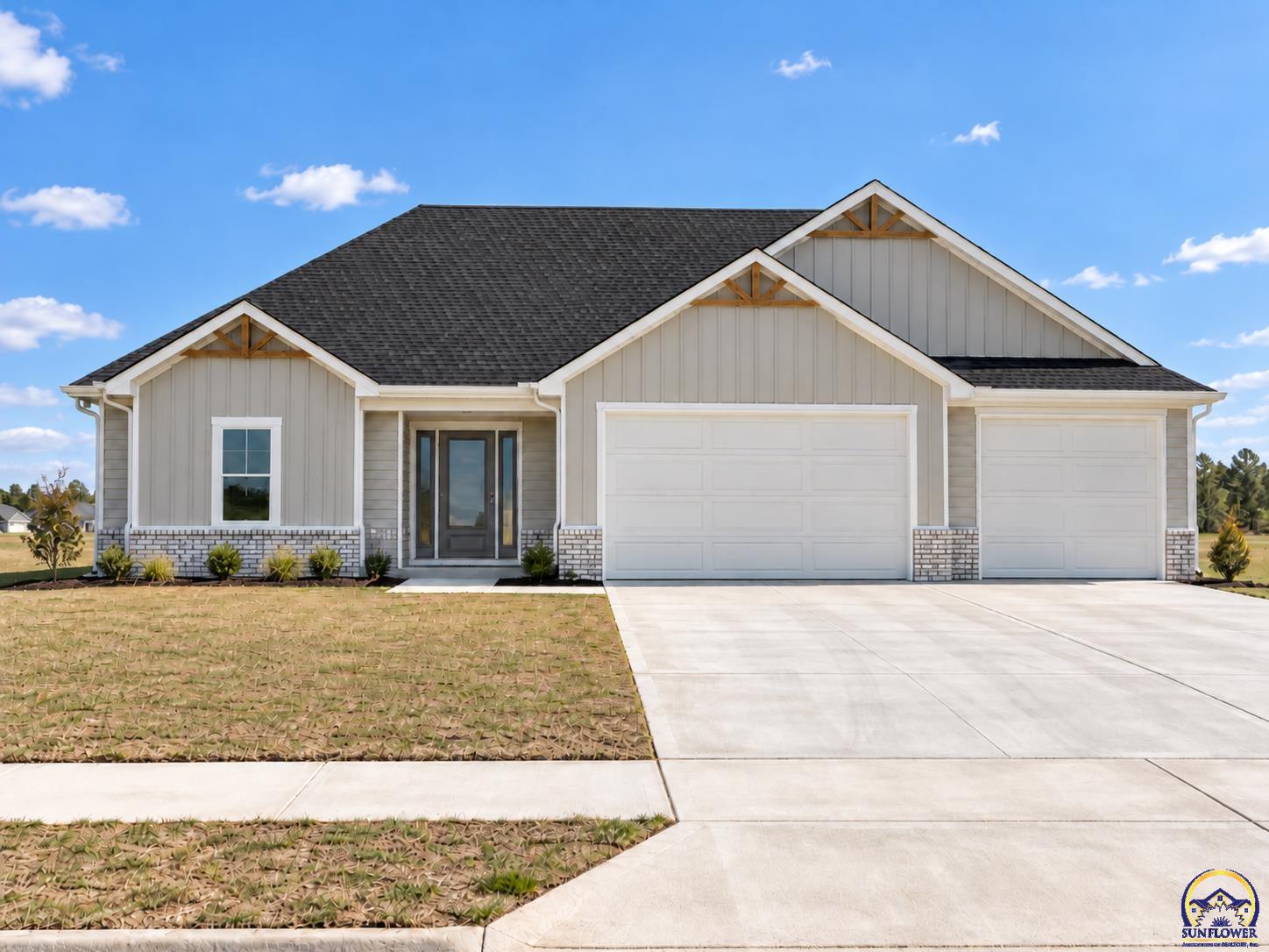 3308 SE 22nd St Topeka Ks Us 66605 Sun247116
