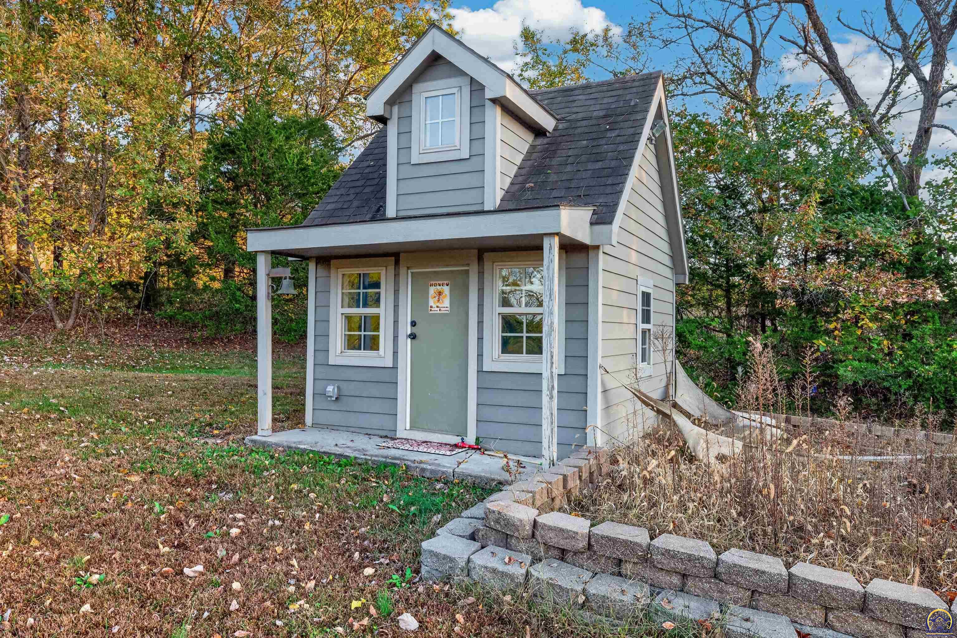 597 N 1600 RD