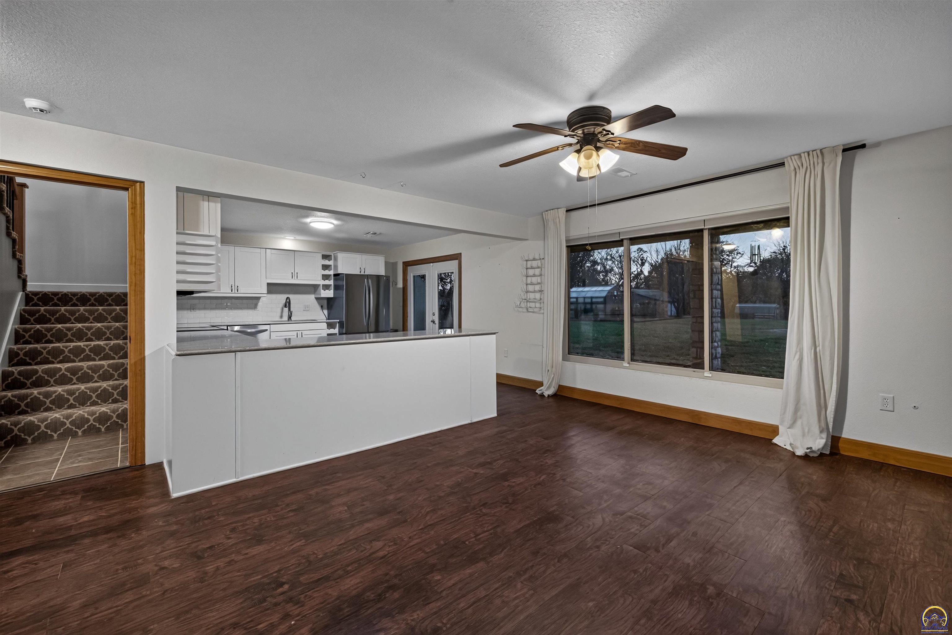 597 N 1600 RD